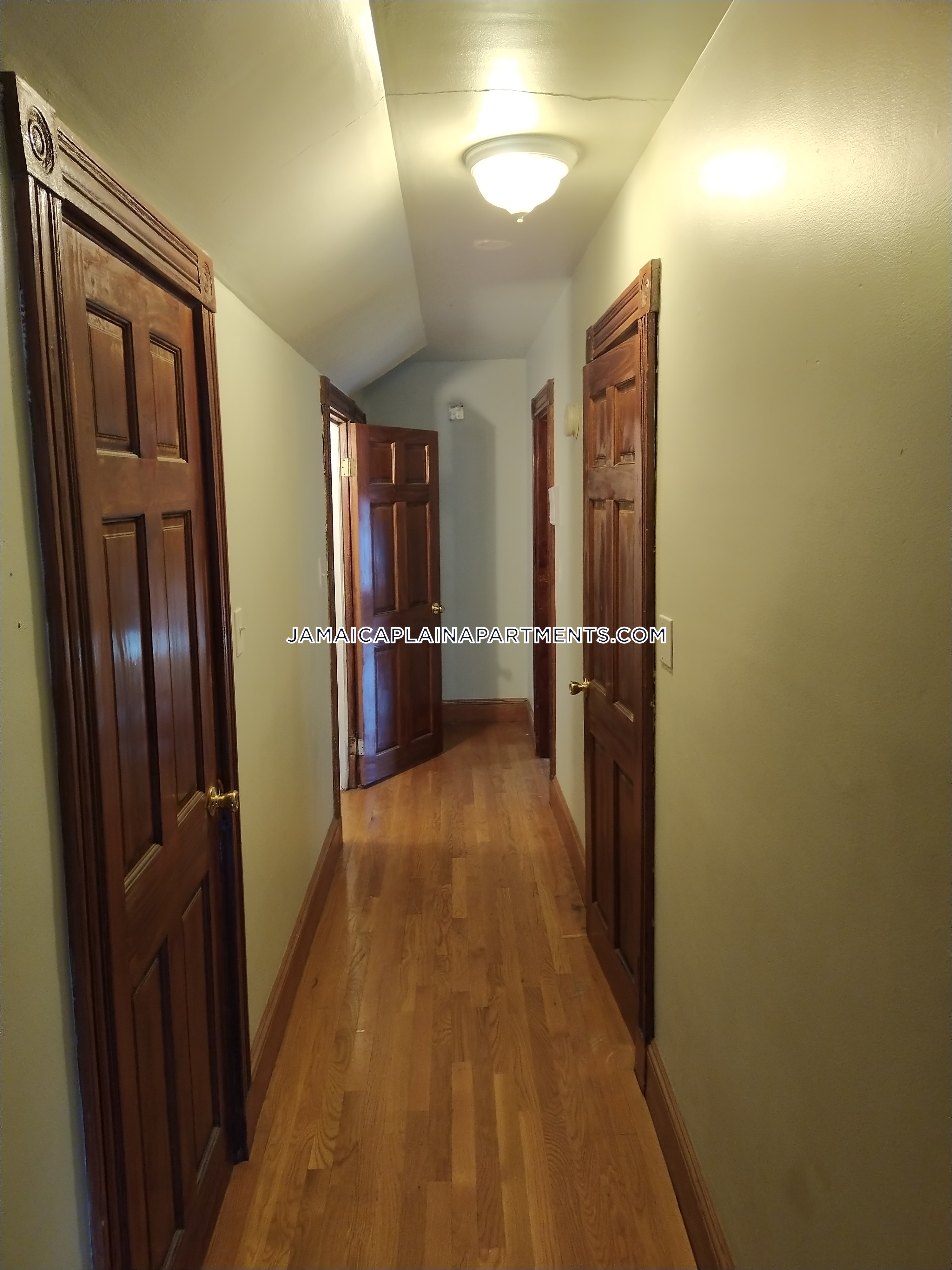 47 Creighton, Jamaica Plain