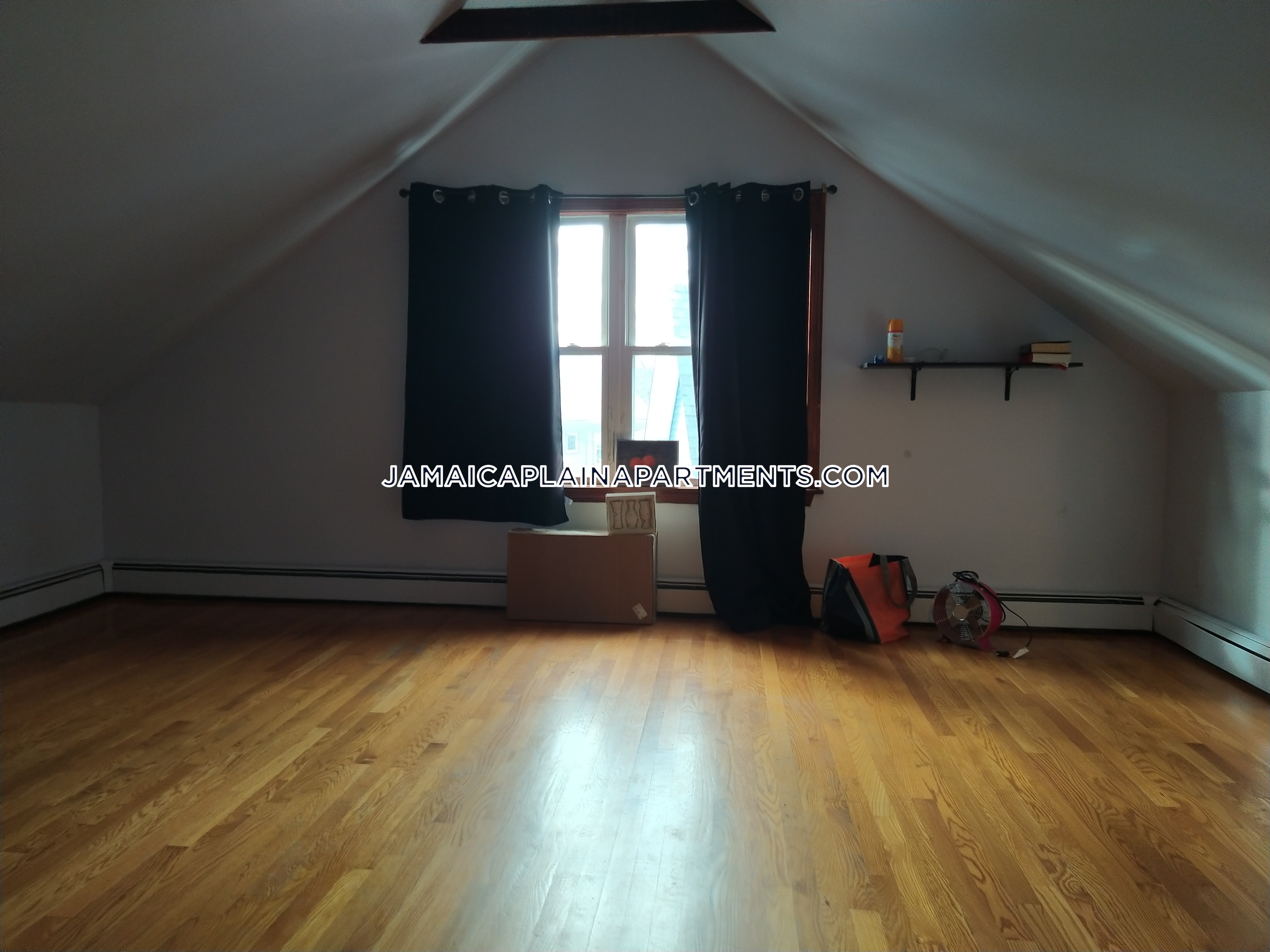 47 Creighton, Jamaica Plain