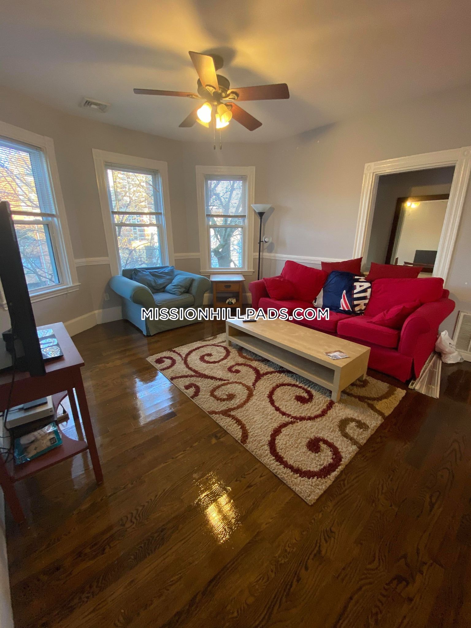 19 Parker Hill Ave, Mission Hill