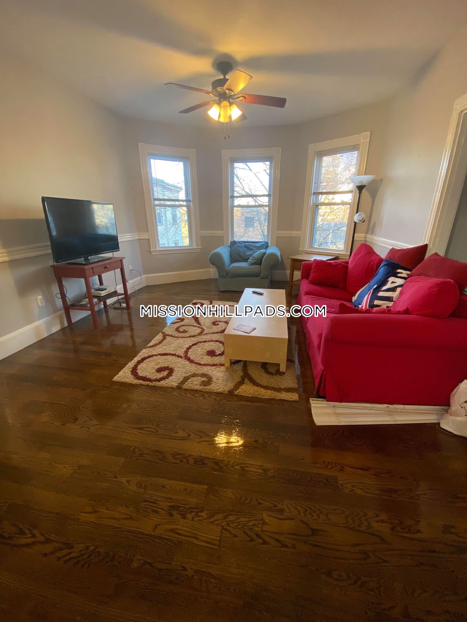 19 Parker Hill Ave, Mission Hill