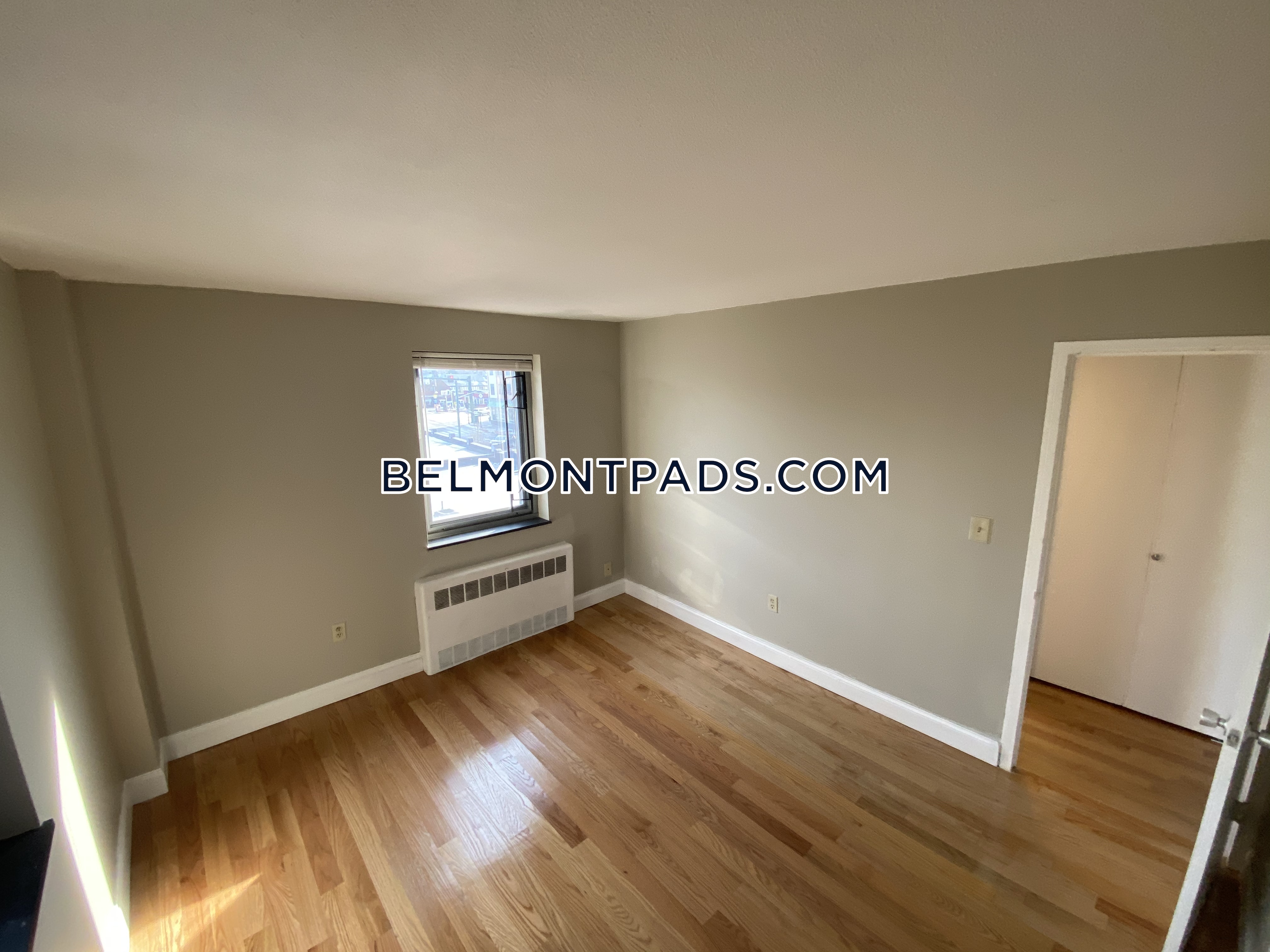 125 Trapelo Rd, Cushing Square