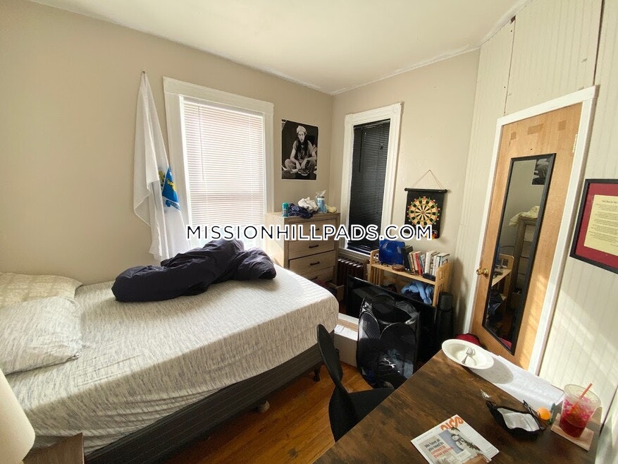 45 Cherokee St, Mission Hill