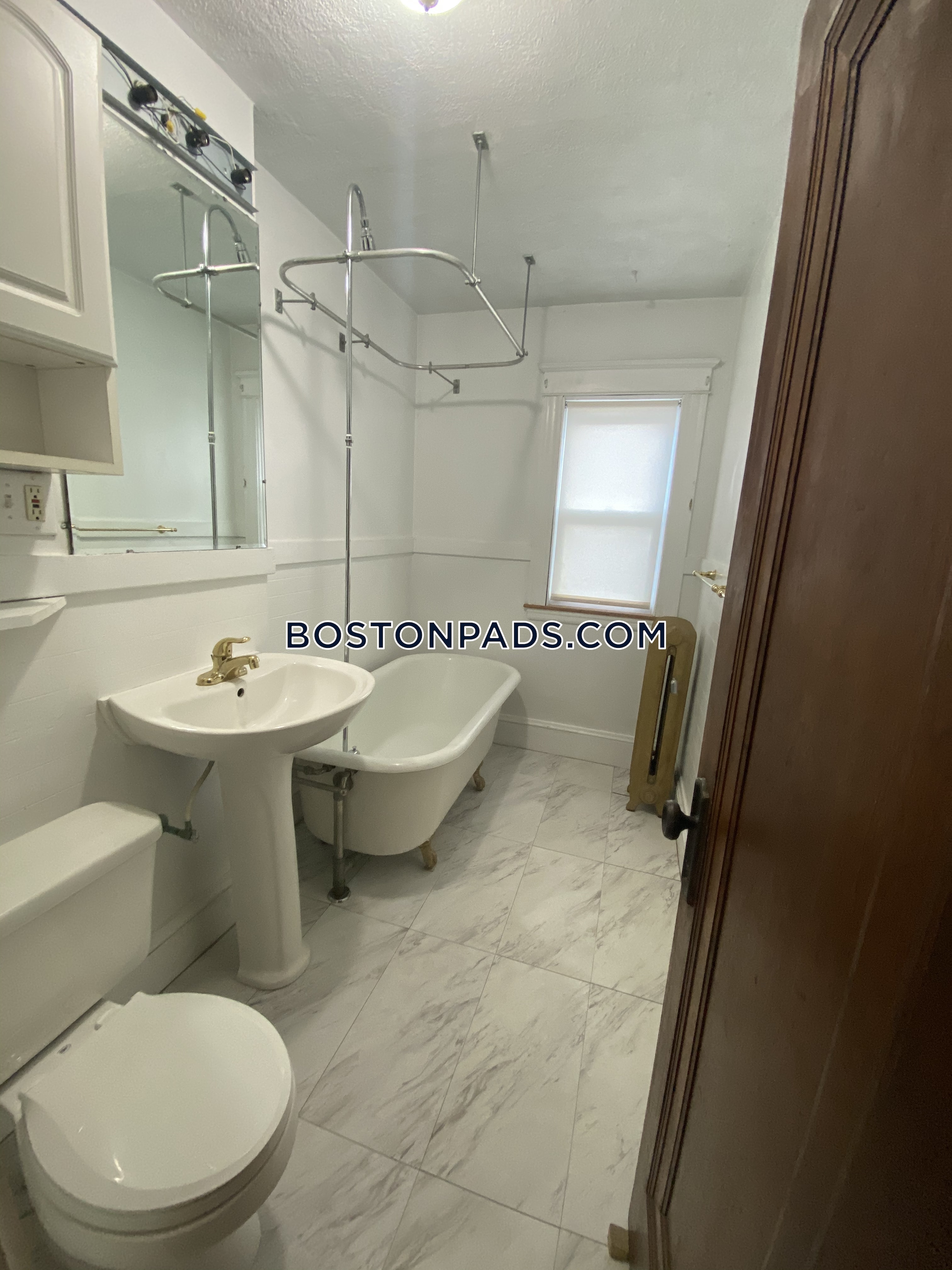 61 Newport St, Arlington