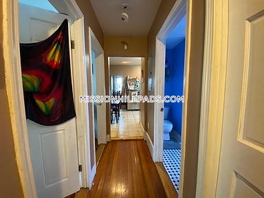 22 Fisher Ave, Mission Hill