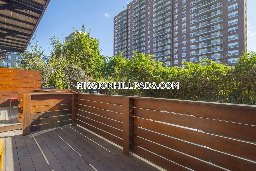 25 Worthington St, Mission Hill