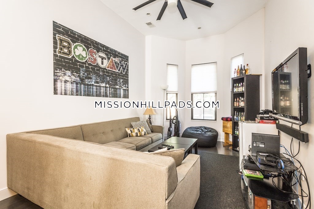 25 Worthington St, Mission Hill