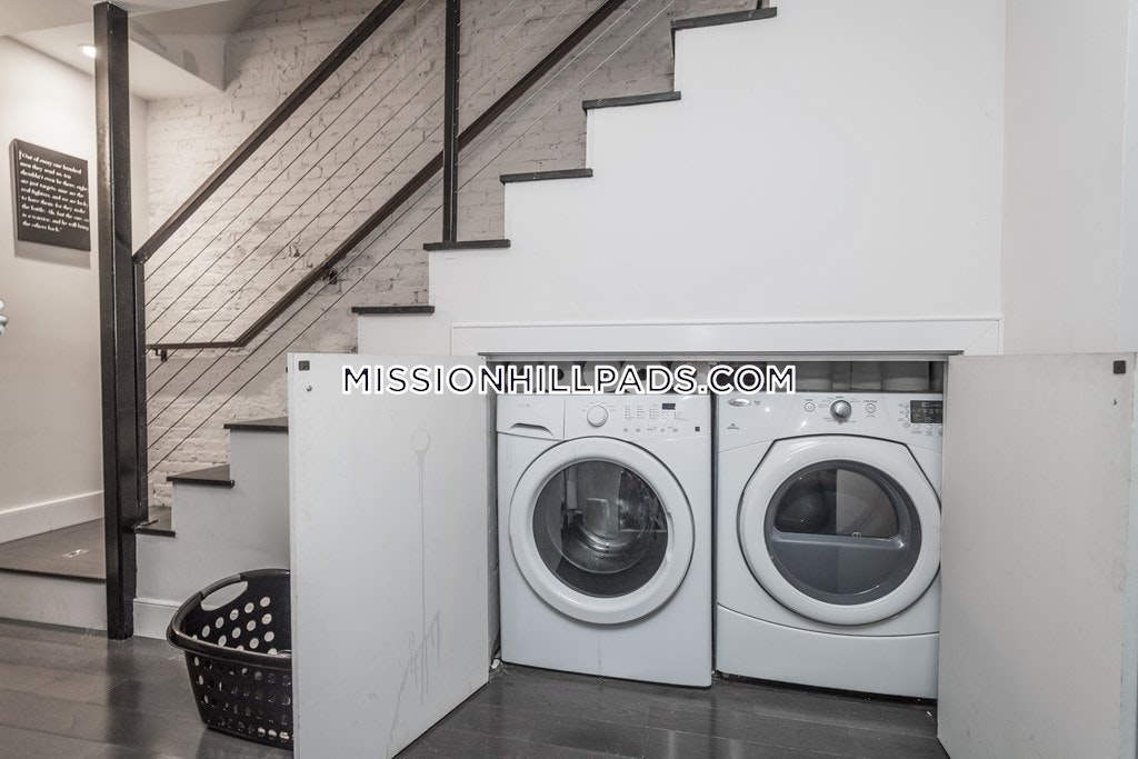 25 Worthington St, Mission Hill