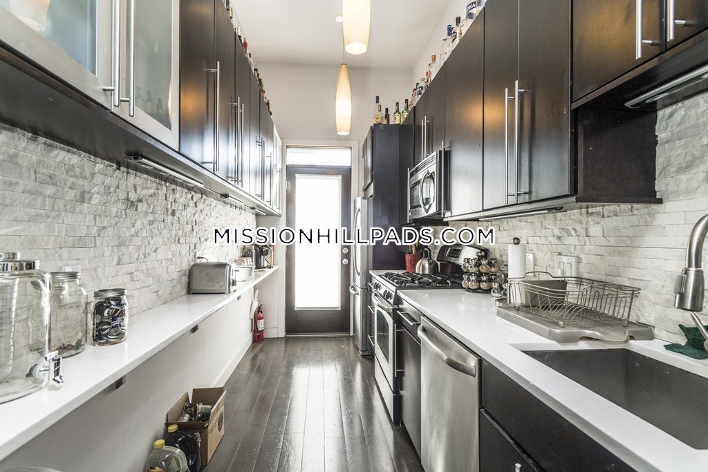 25 Worthington St, Mission Hill