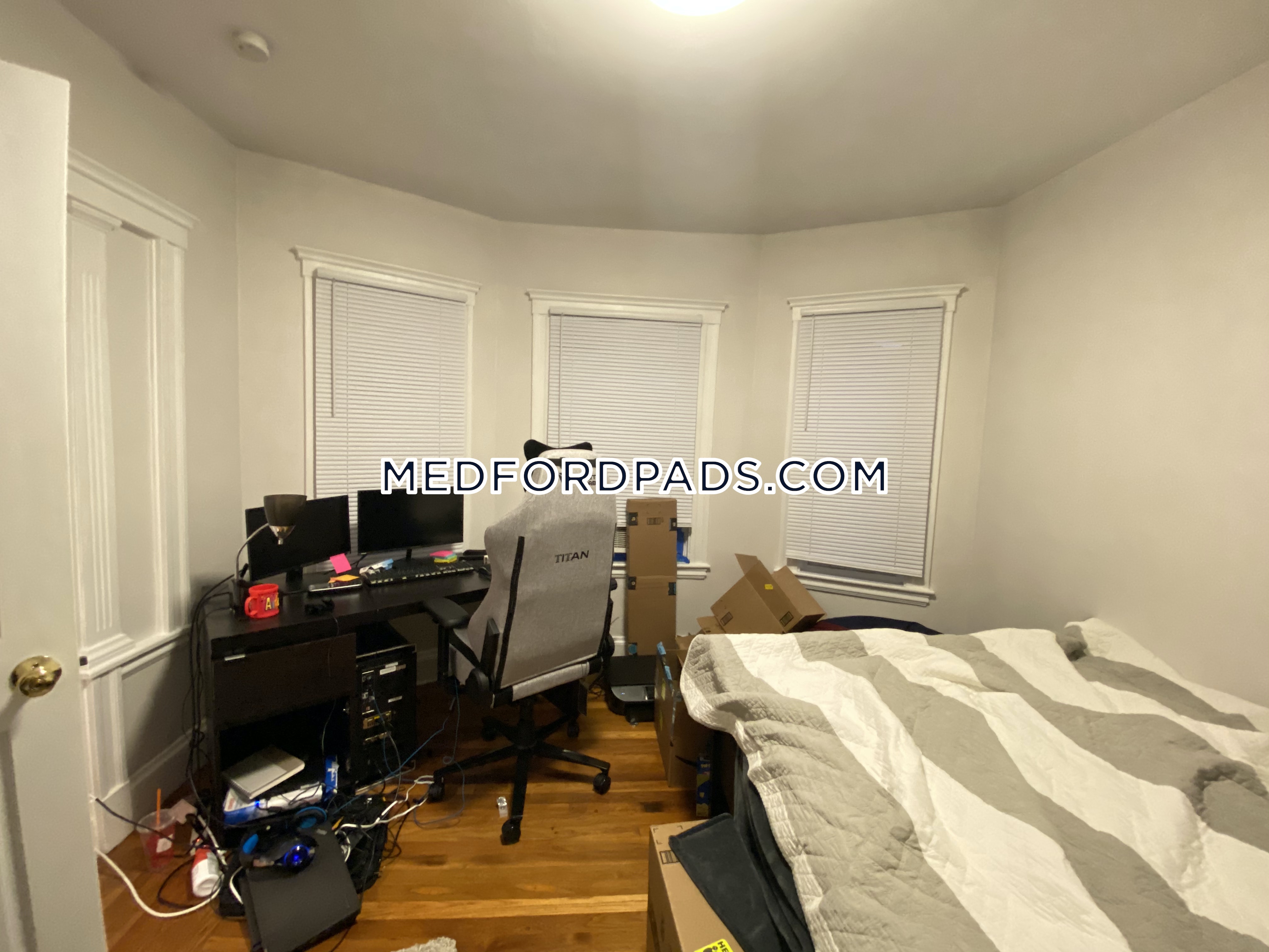 45 Bowdoin St, Tufts University