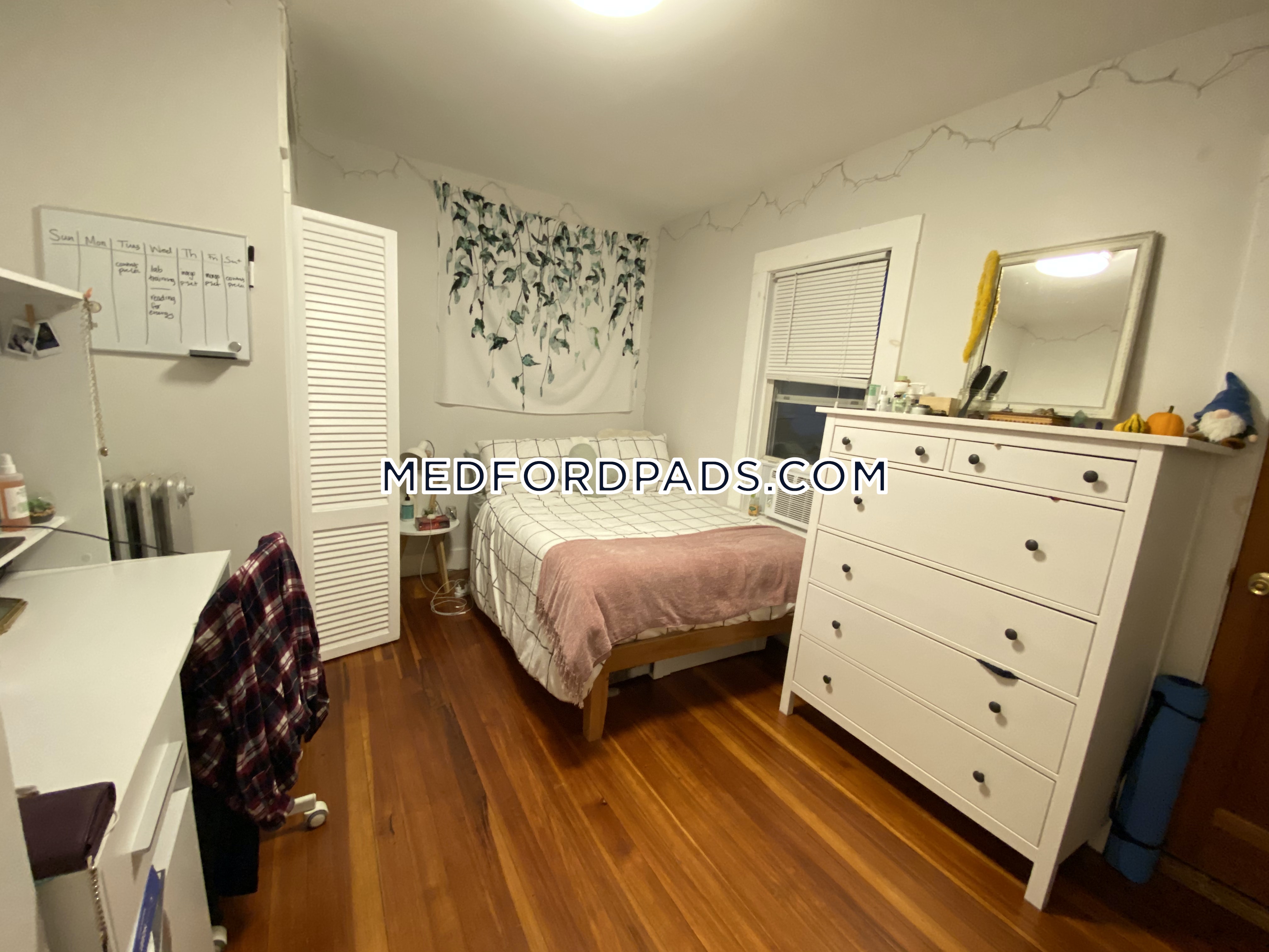 45 Bowdoin St, Tufts University