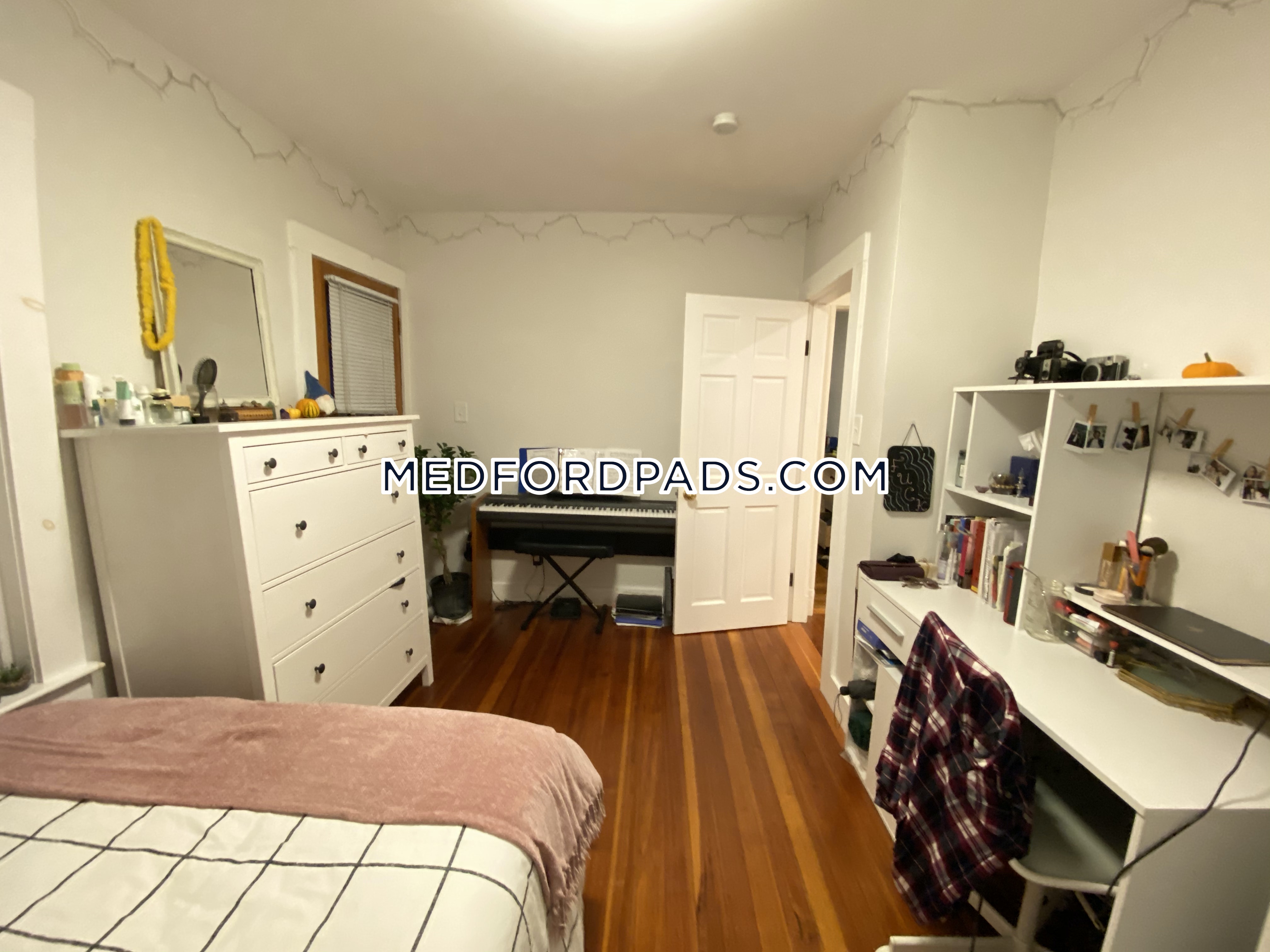 45 Bowdoin St, Tufts University