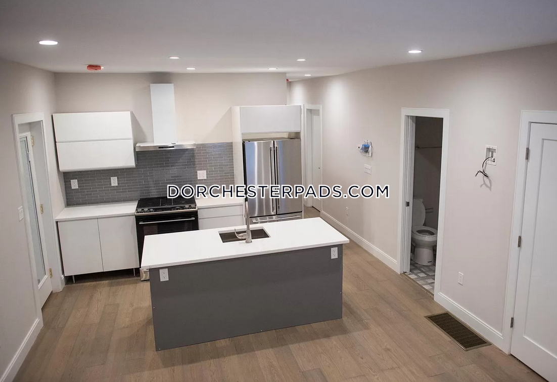 48 Tuttle, Dorchester