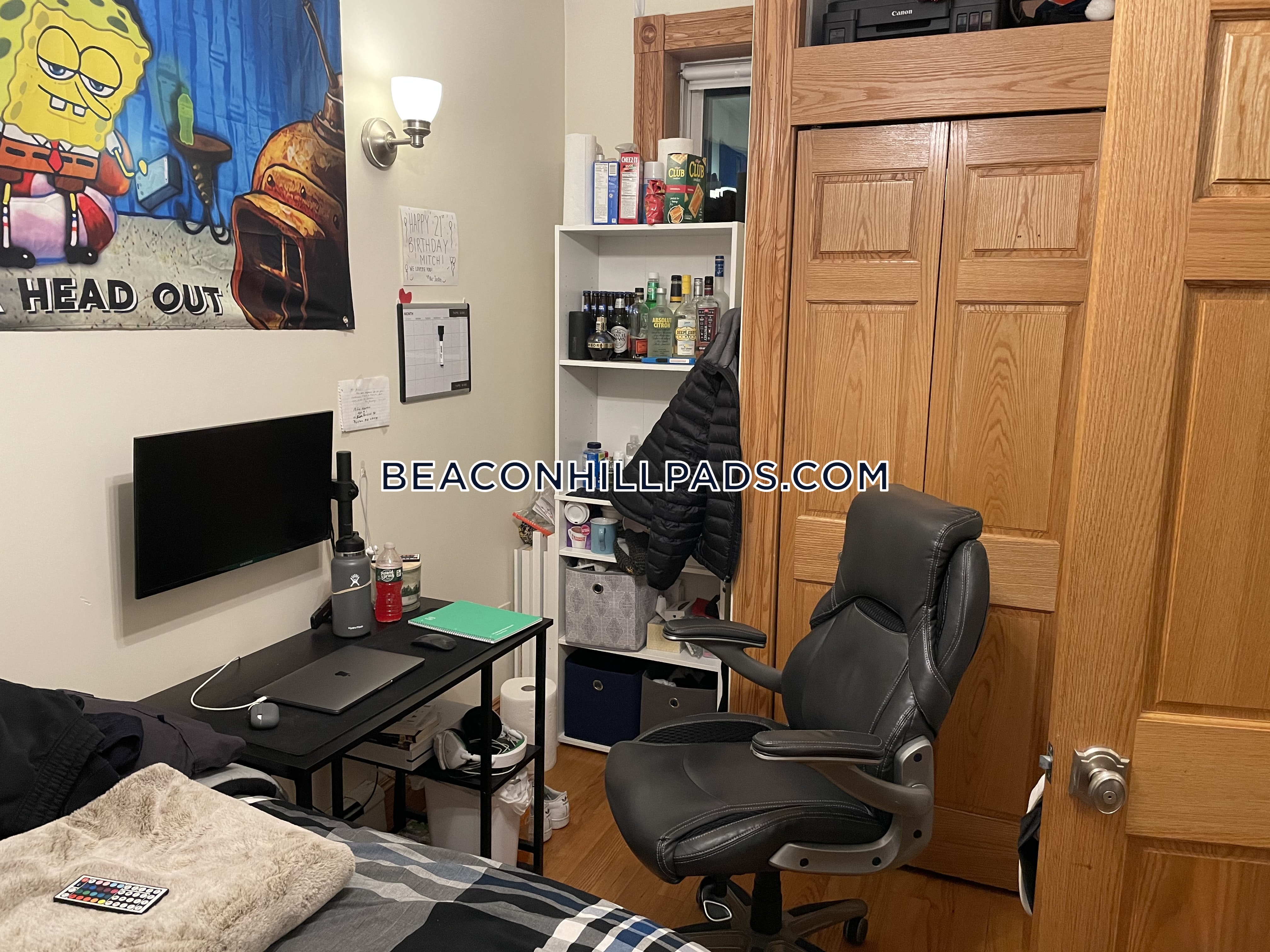 16 South Russell, Beacon Hill