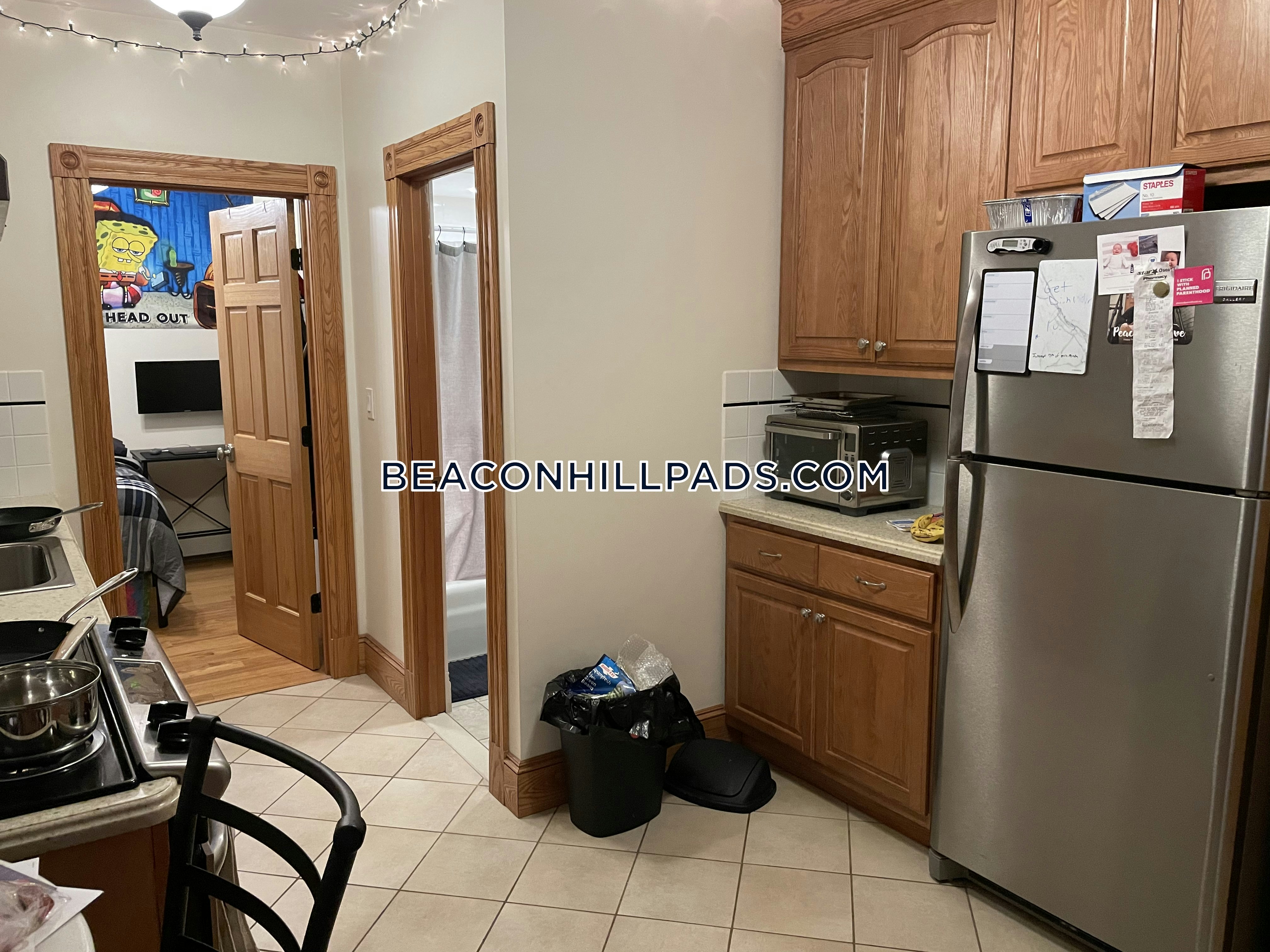 16 South Russell, Beacon Hill