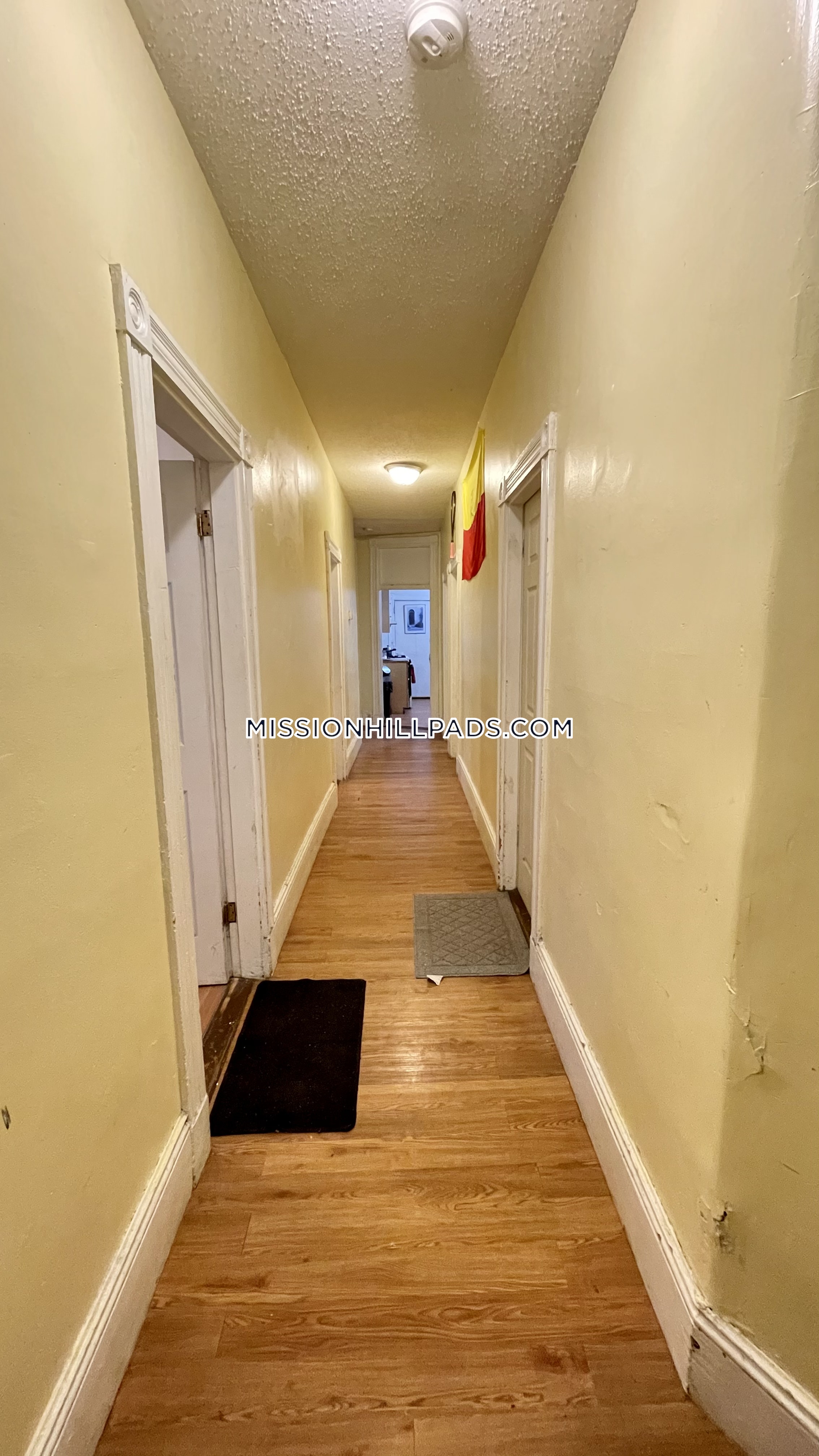 34 Cherokee St, Mission Hill