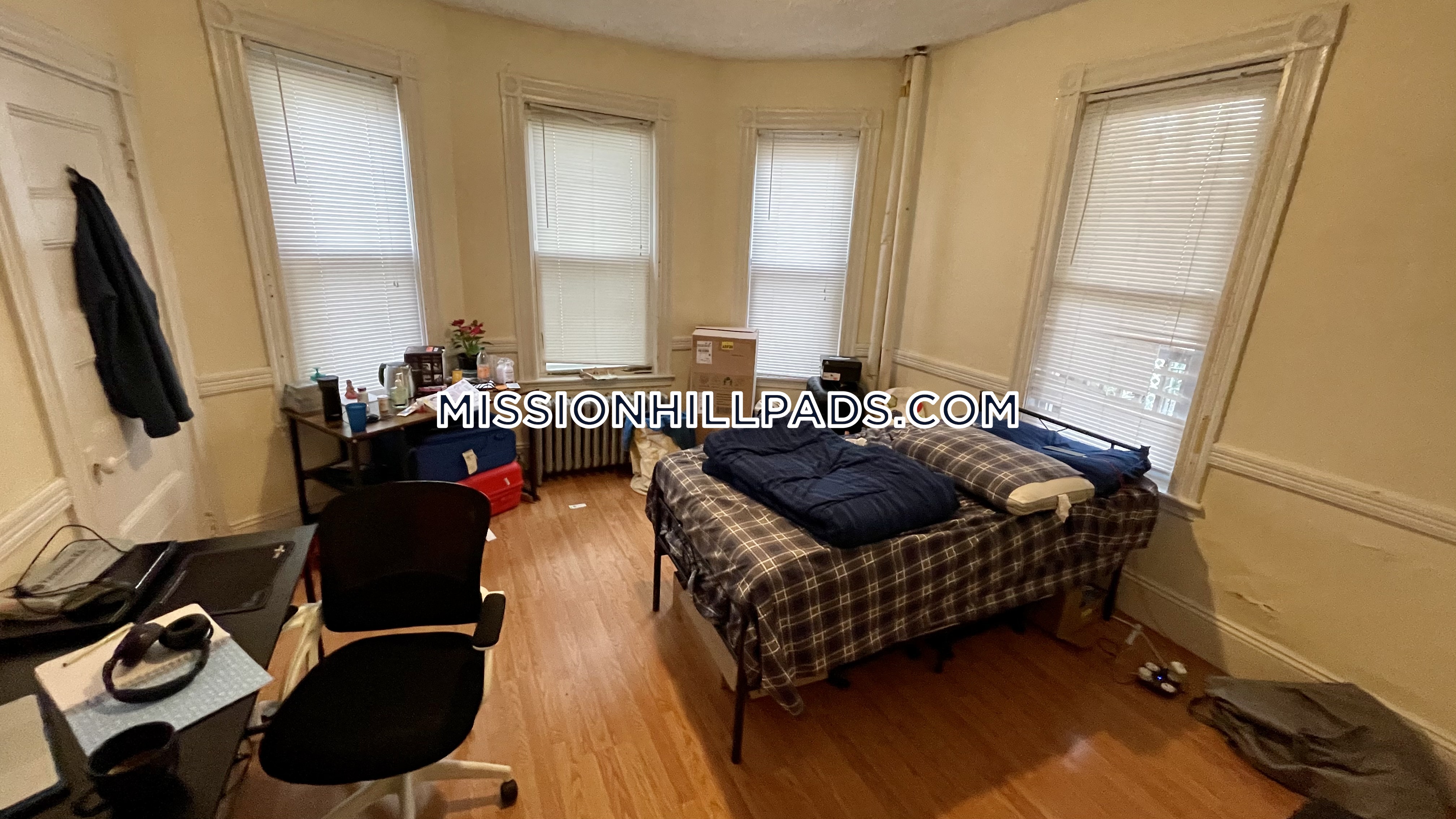 34 Cherokee St, Mission Hill