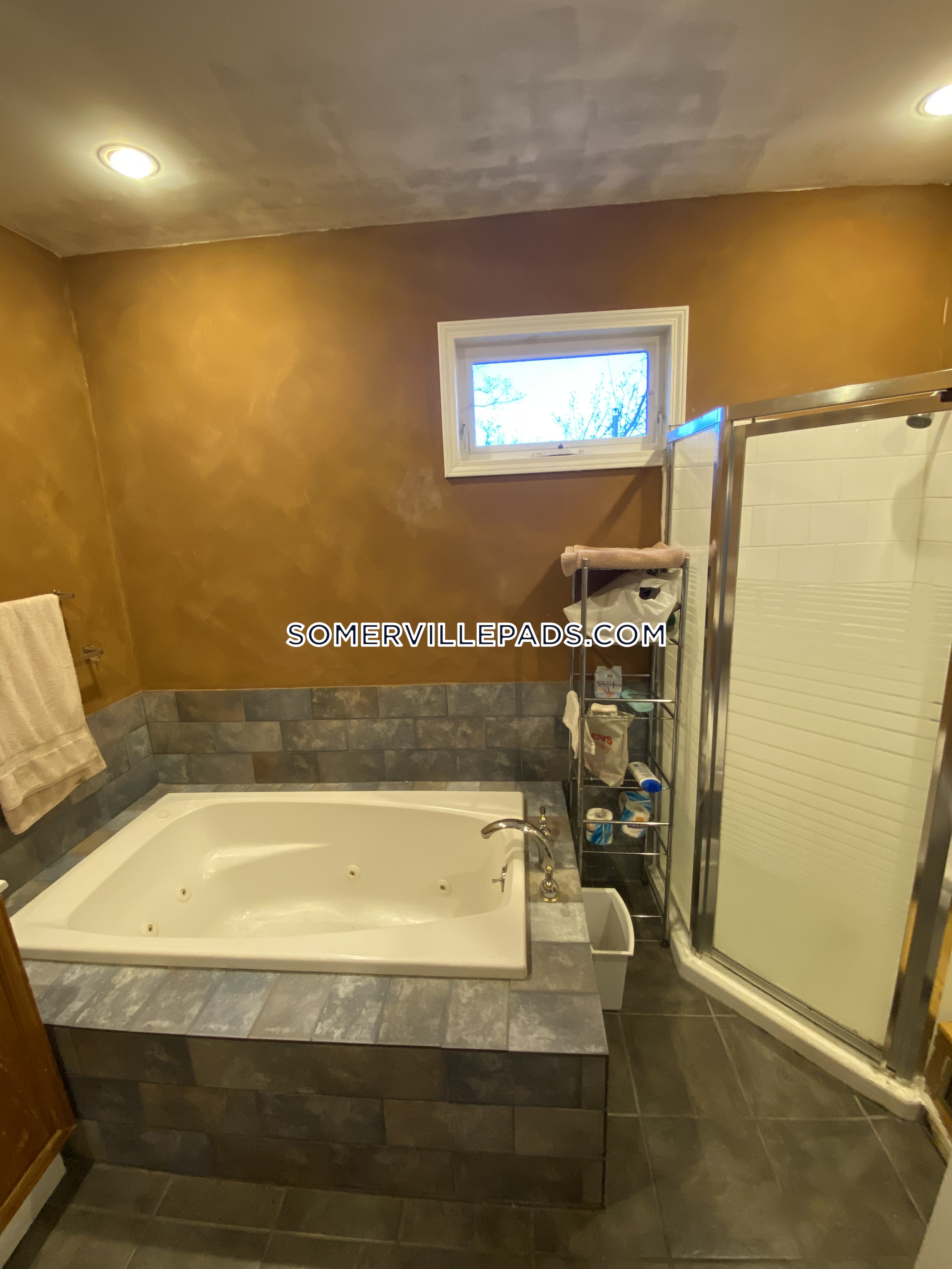 27 Albion St, Spring Hill