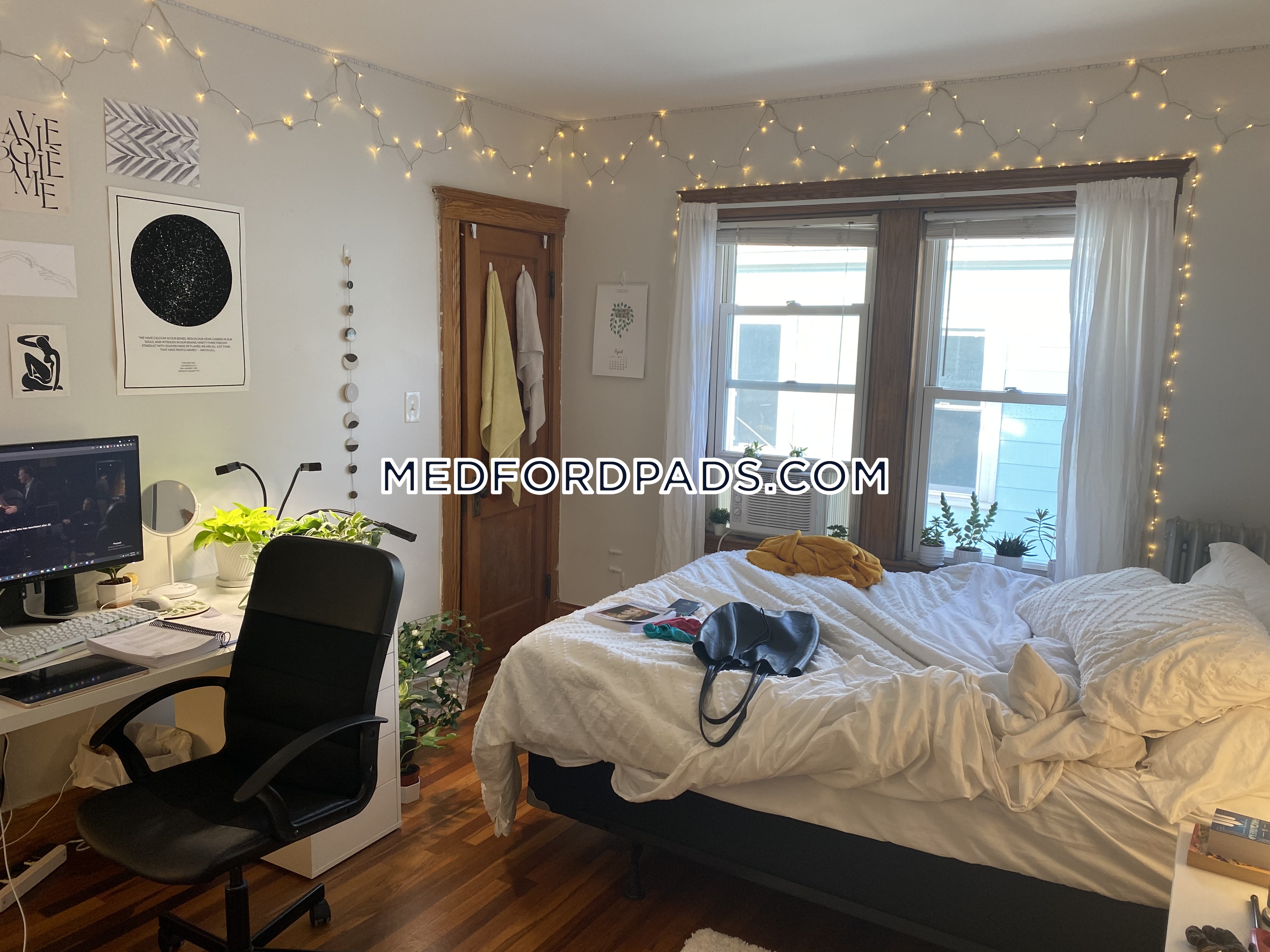 45 Bowdoin St, Tufts University