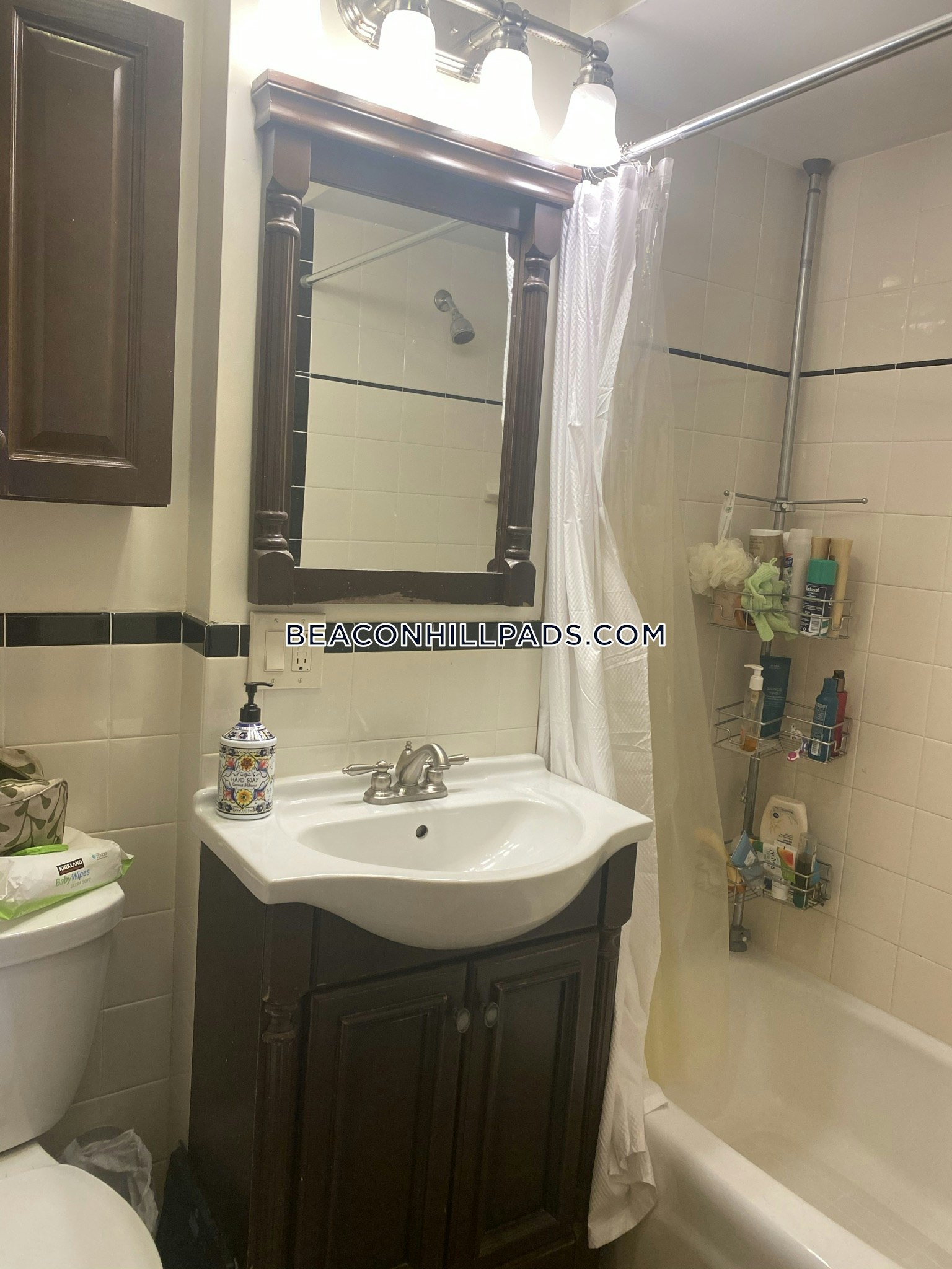 97 Myrtle, Beacon Hill