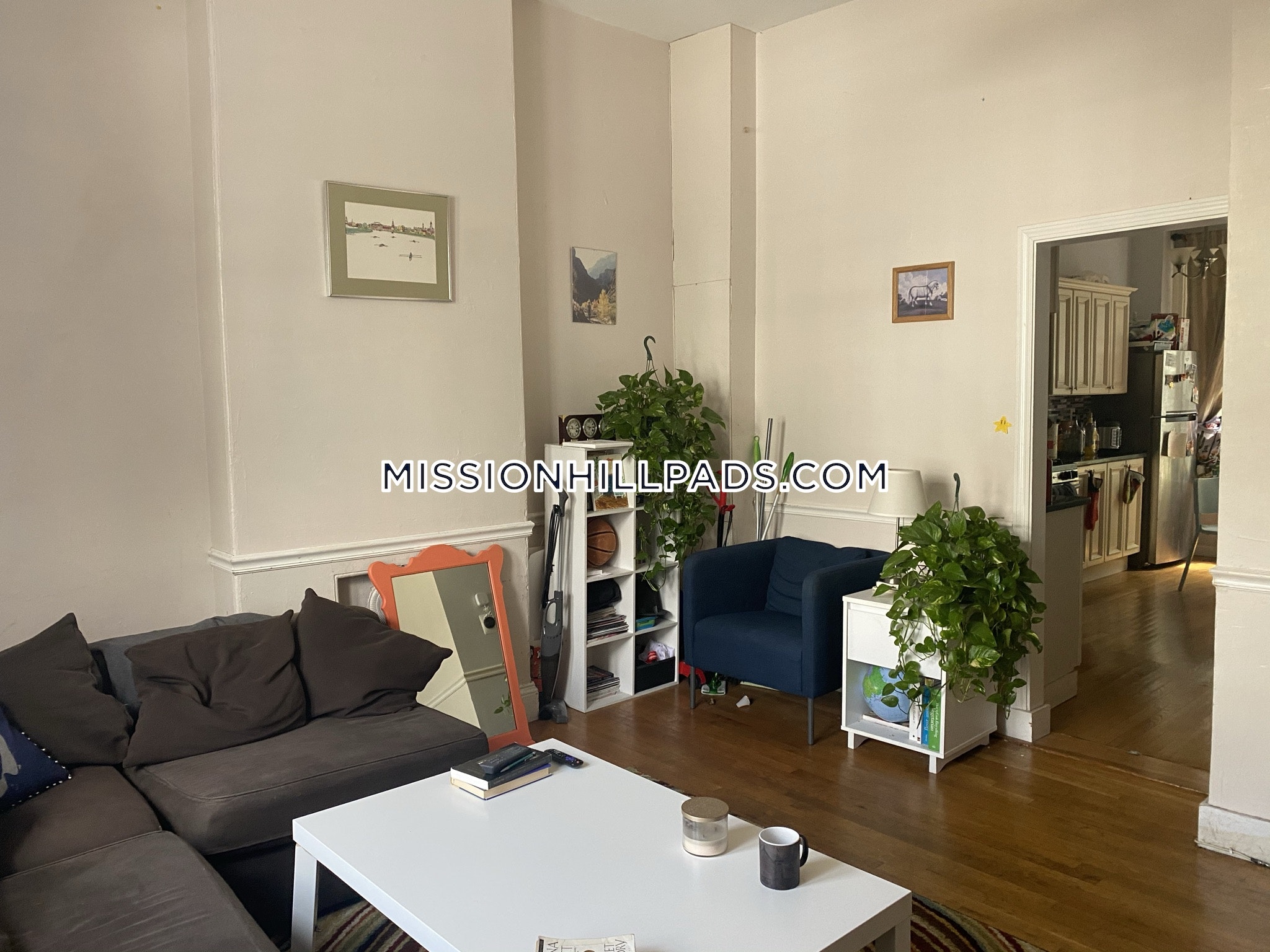 688 Parker St, Mission Hill