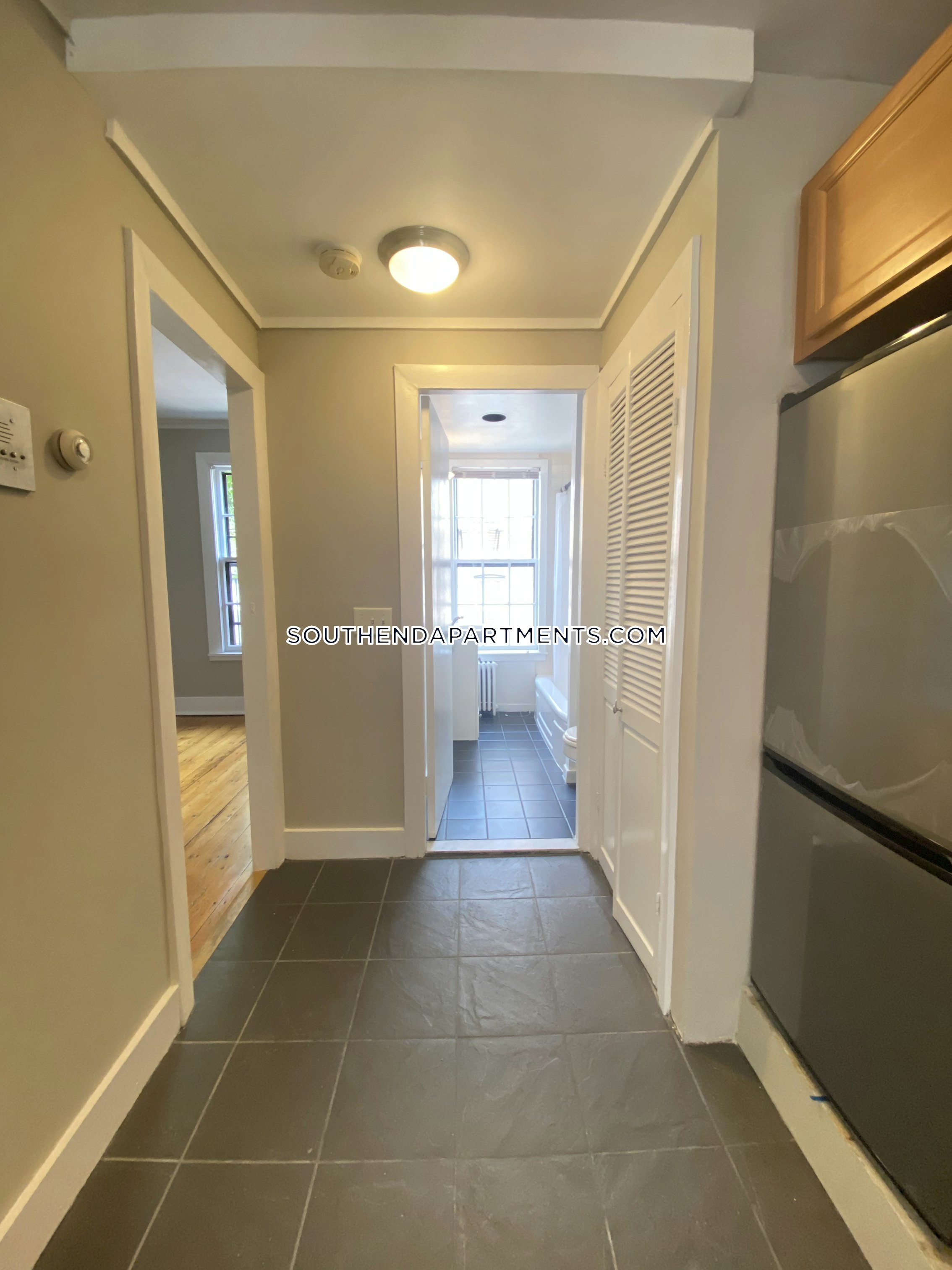 33 Gray St, South End