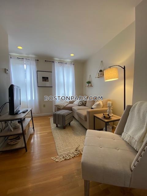 205 Endicott St, North End