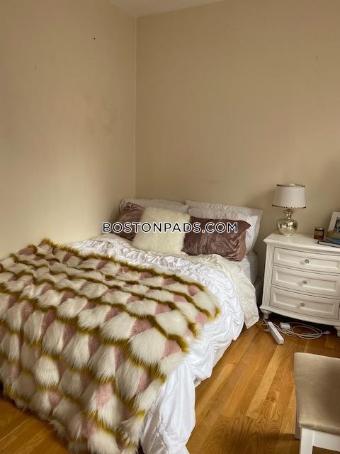 205 Endicott St, North End