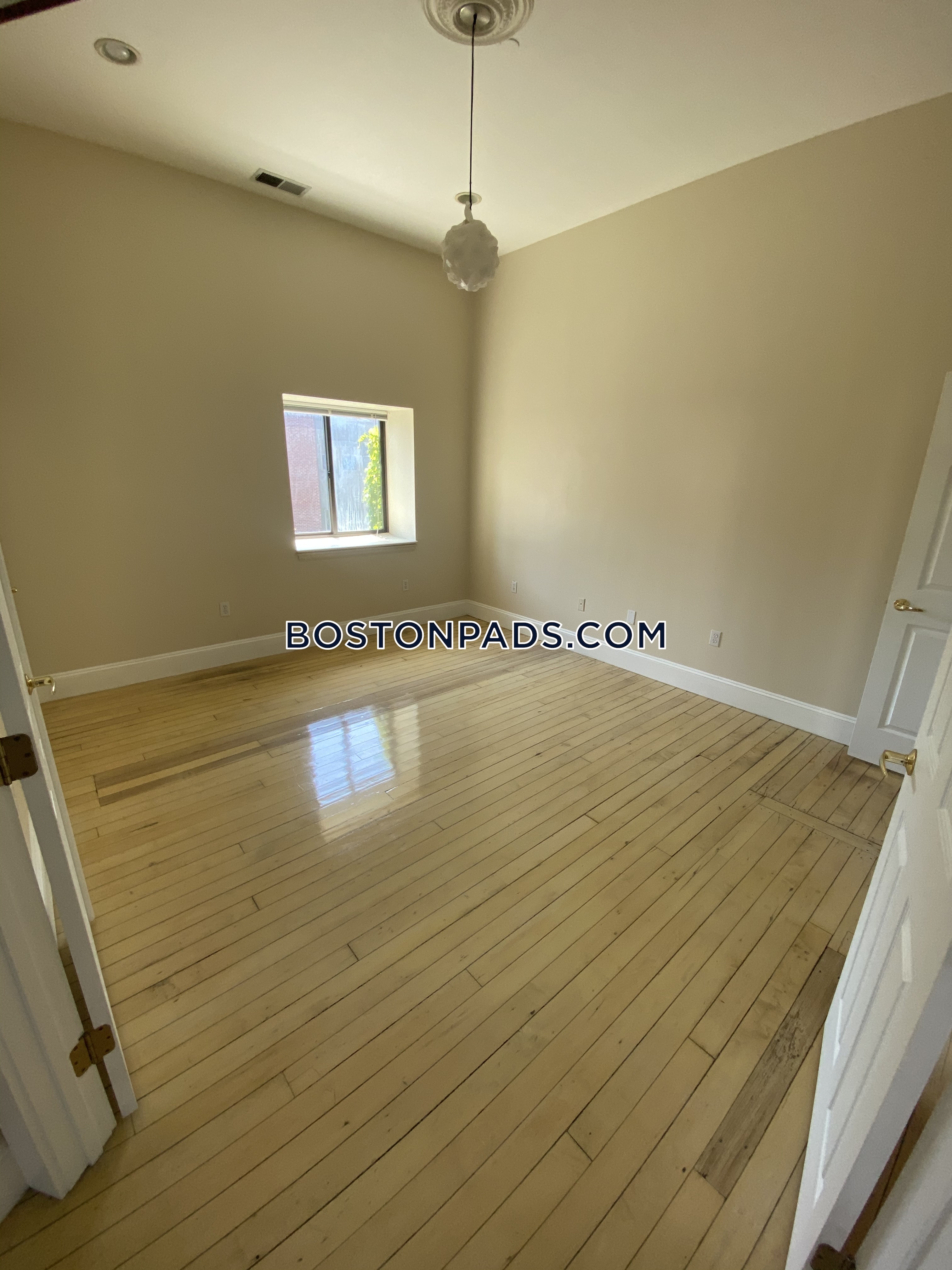 108 Richmond St, North End