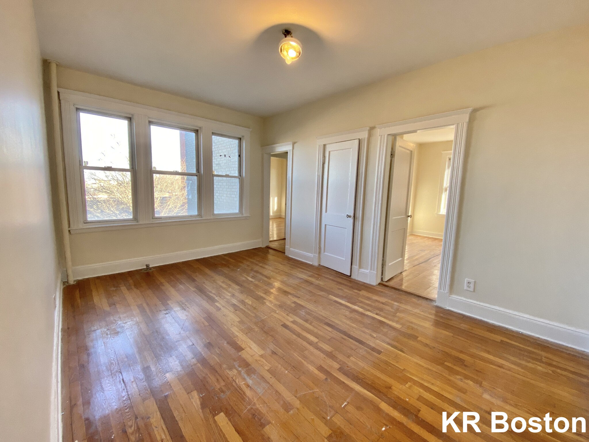 1626 Commonwealth Ave, Brighton