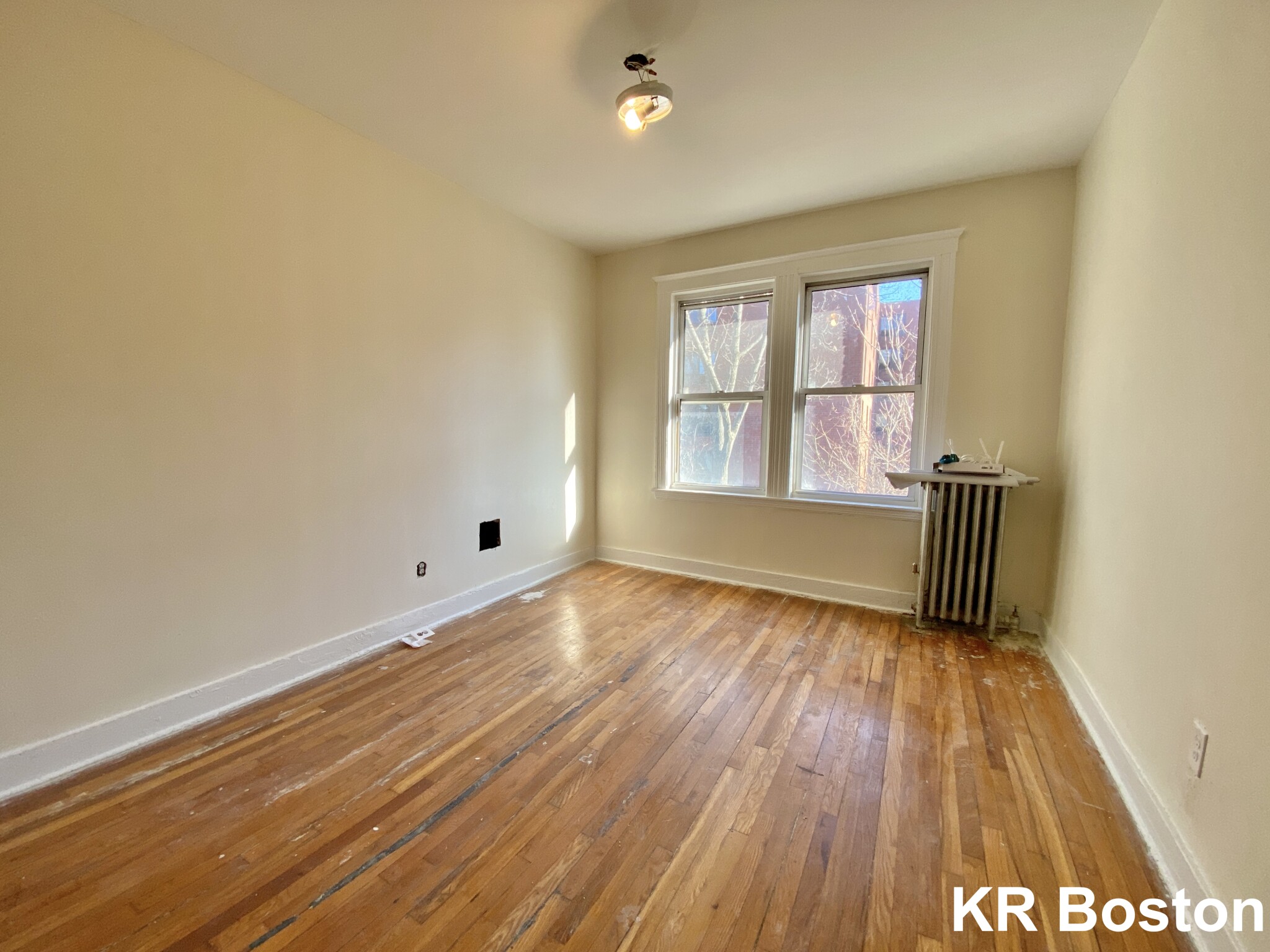 1626 Commonwealth Ave, Brighton