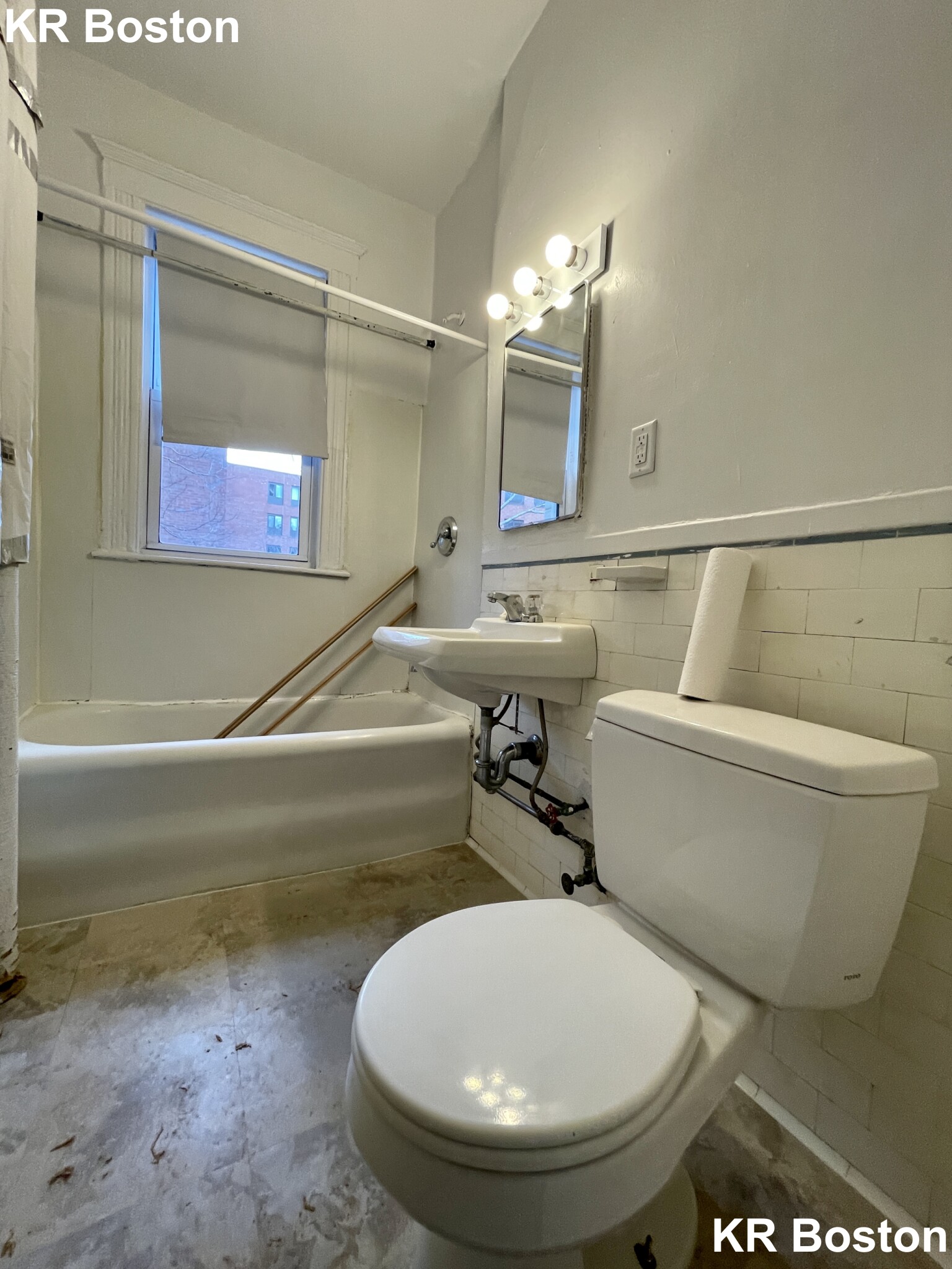 1626 Commonwealth Ave, Brighton