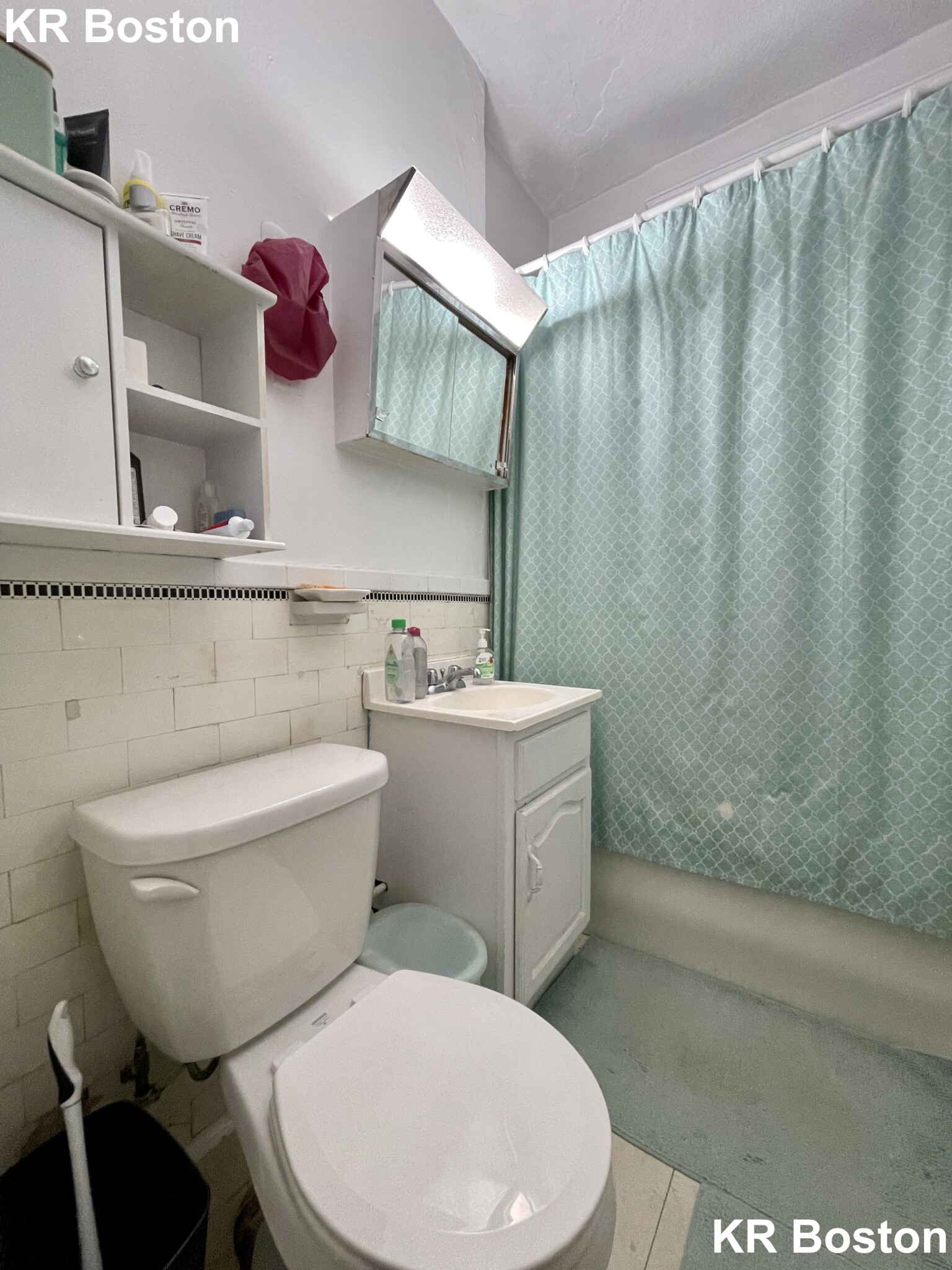 1626 Commonwealths Ave, Brighton