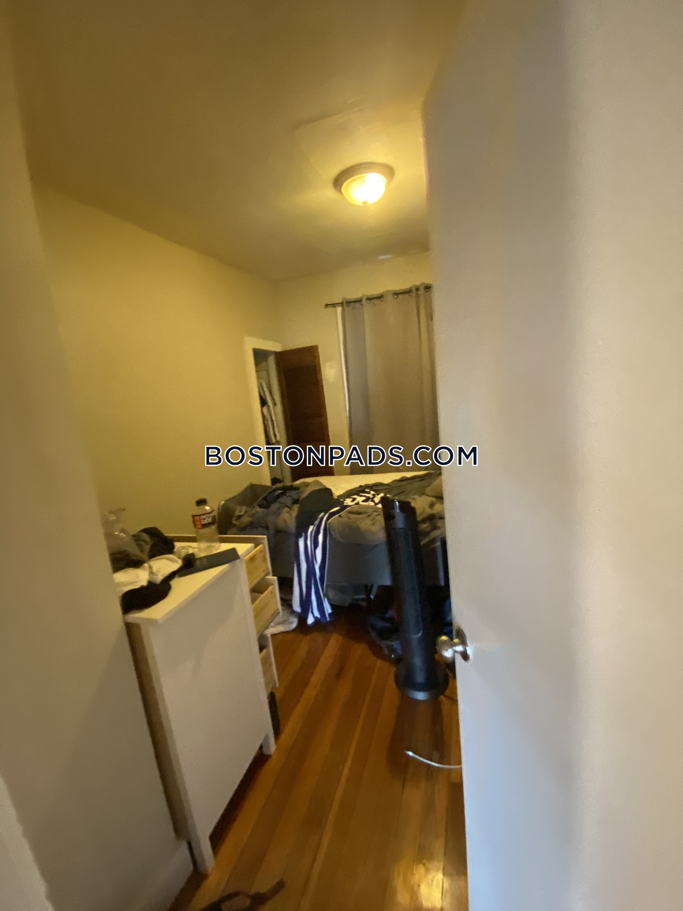 435 Hanover, North End