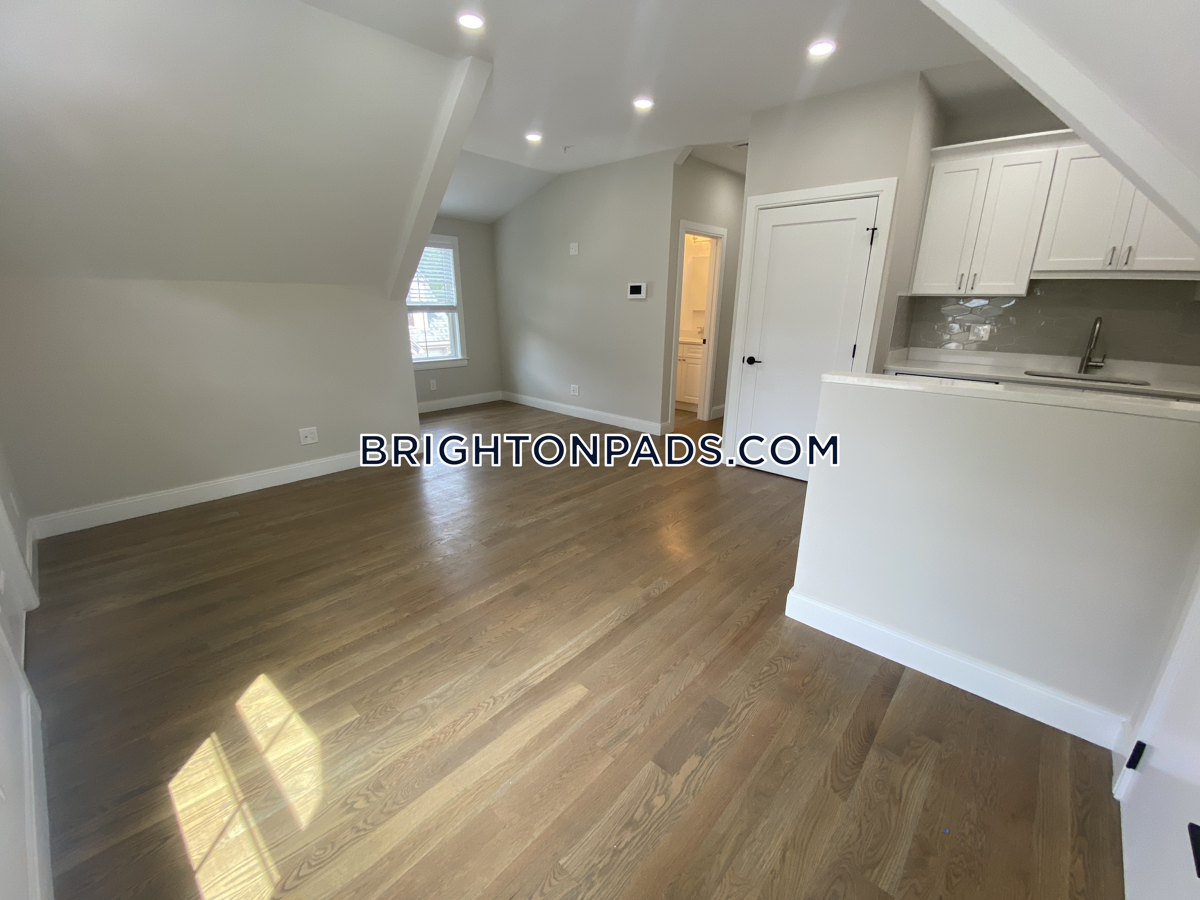 153 Foster St, Brighton