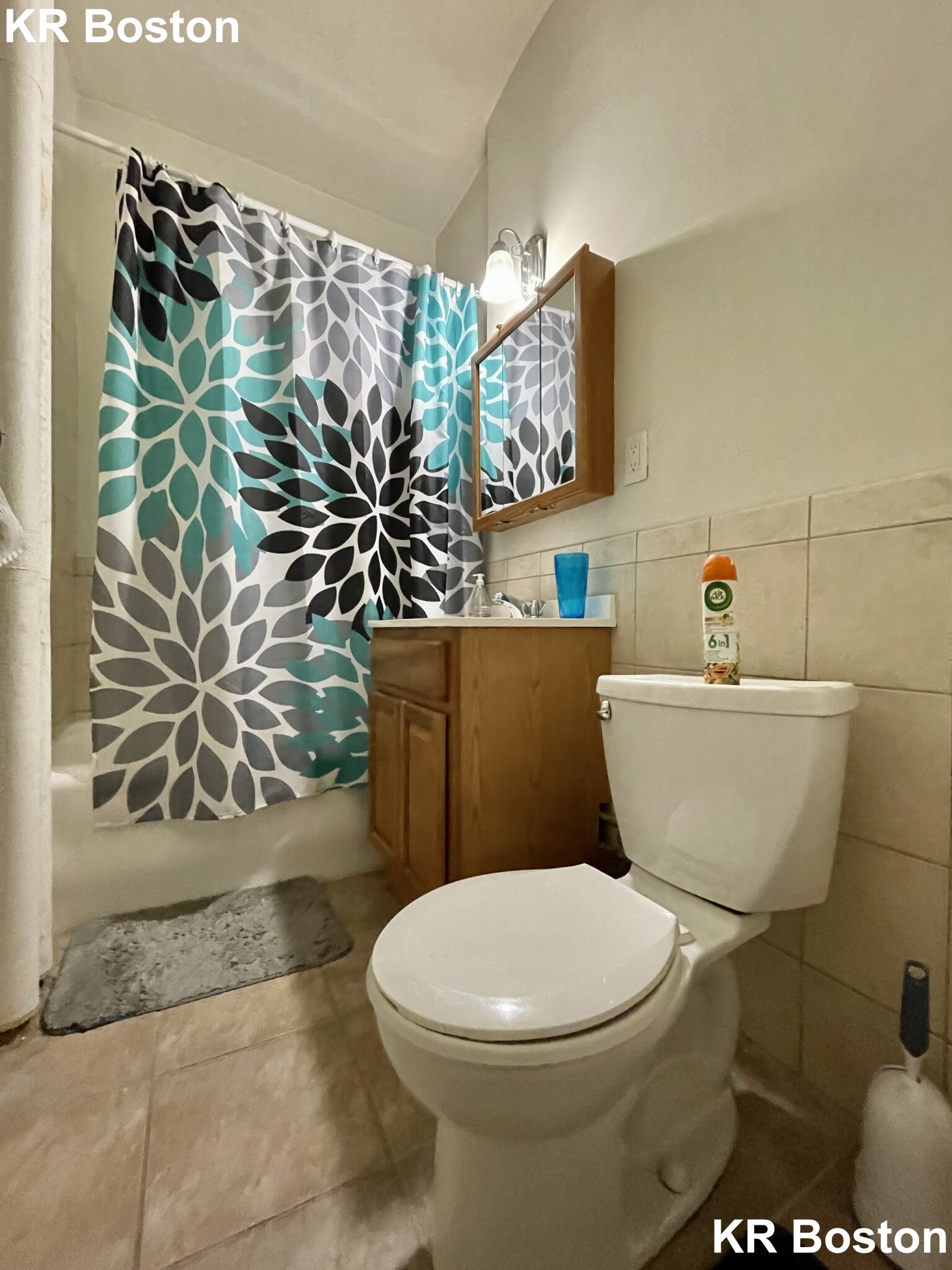 1630 Commonwealths Ave, Brighton