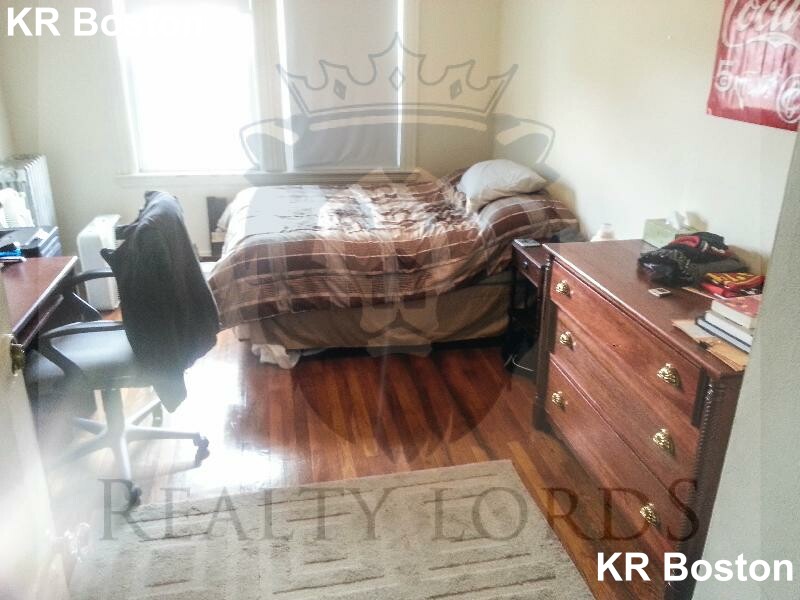 1630 Commonwealth Ave, Brighton