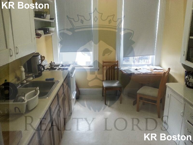 1630 Commonwealth Ave, Brighton