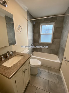 26 School St, Roxbury