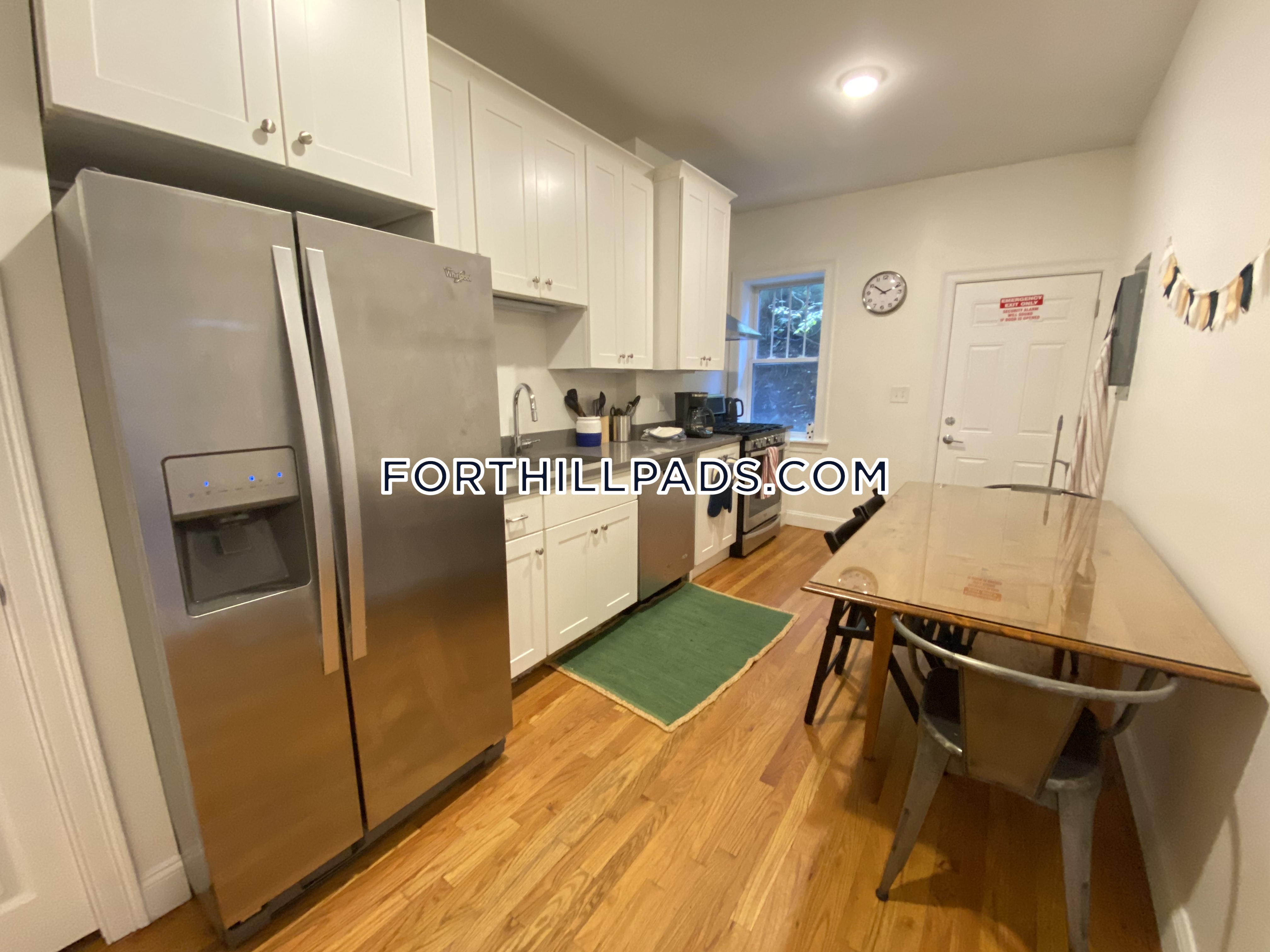 48 Guild St, Roxbury