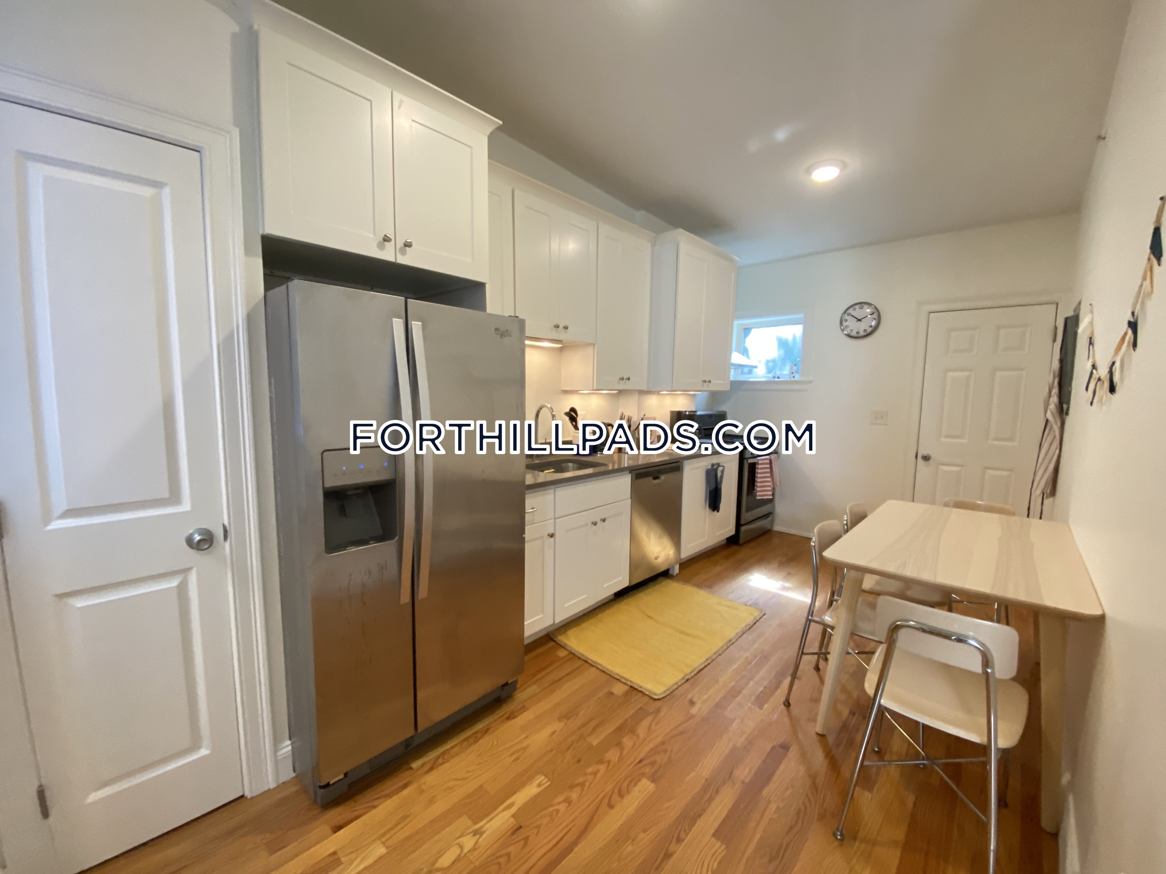 48 Guild St, Roxbury