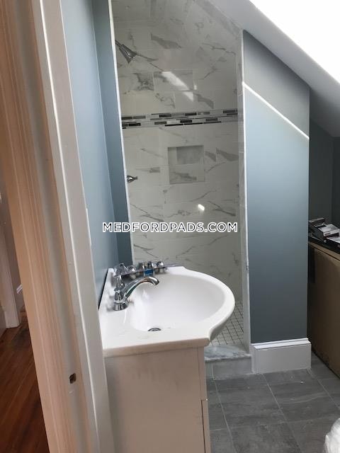 23 Berwick Rd, Tufts University