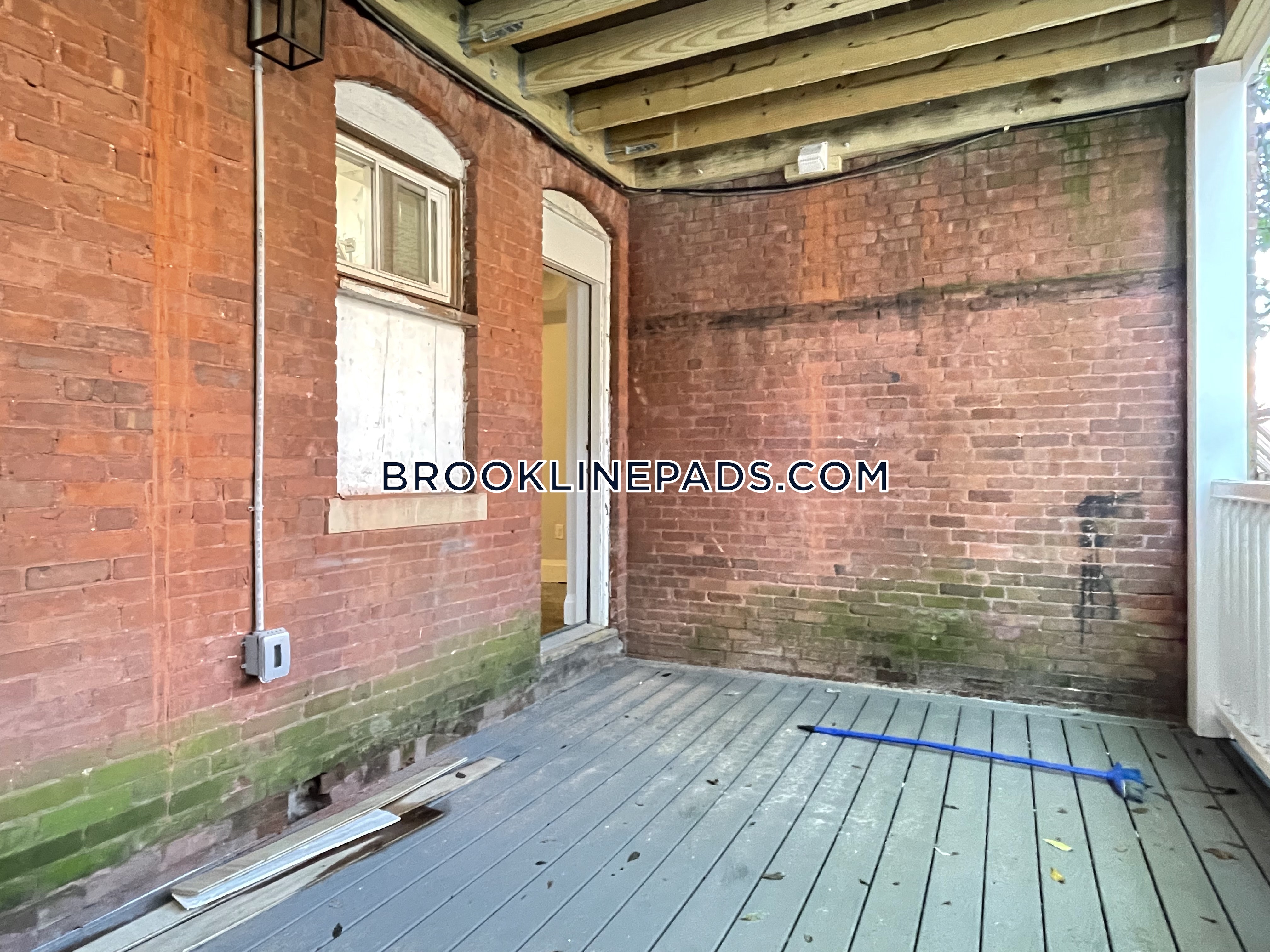 7 Strathmore Rd, Coolidge Corner