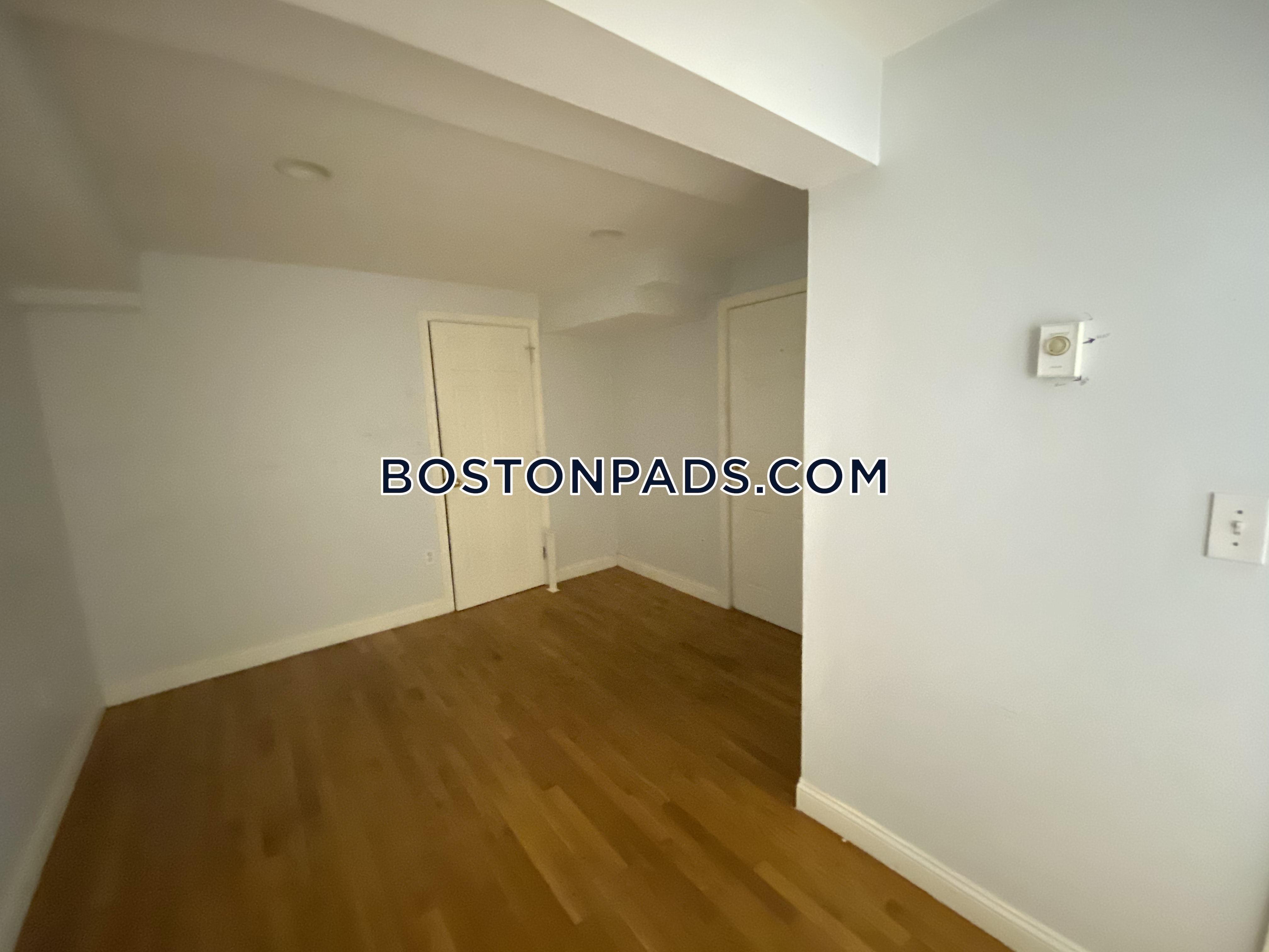 62 Ridgemont St, Allston