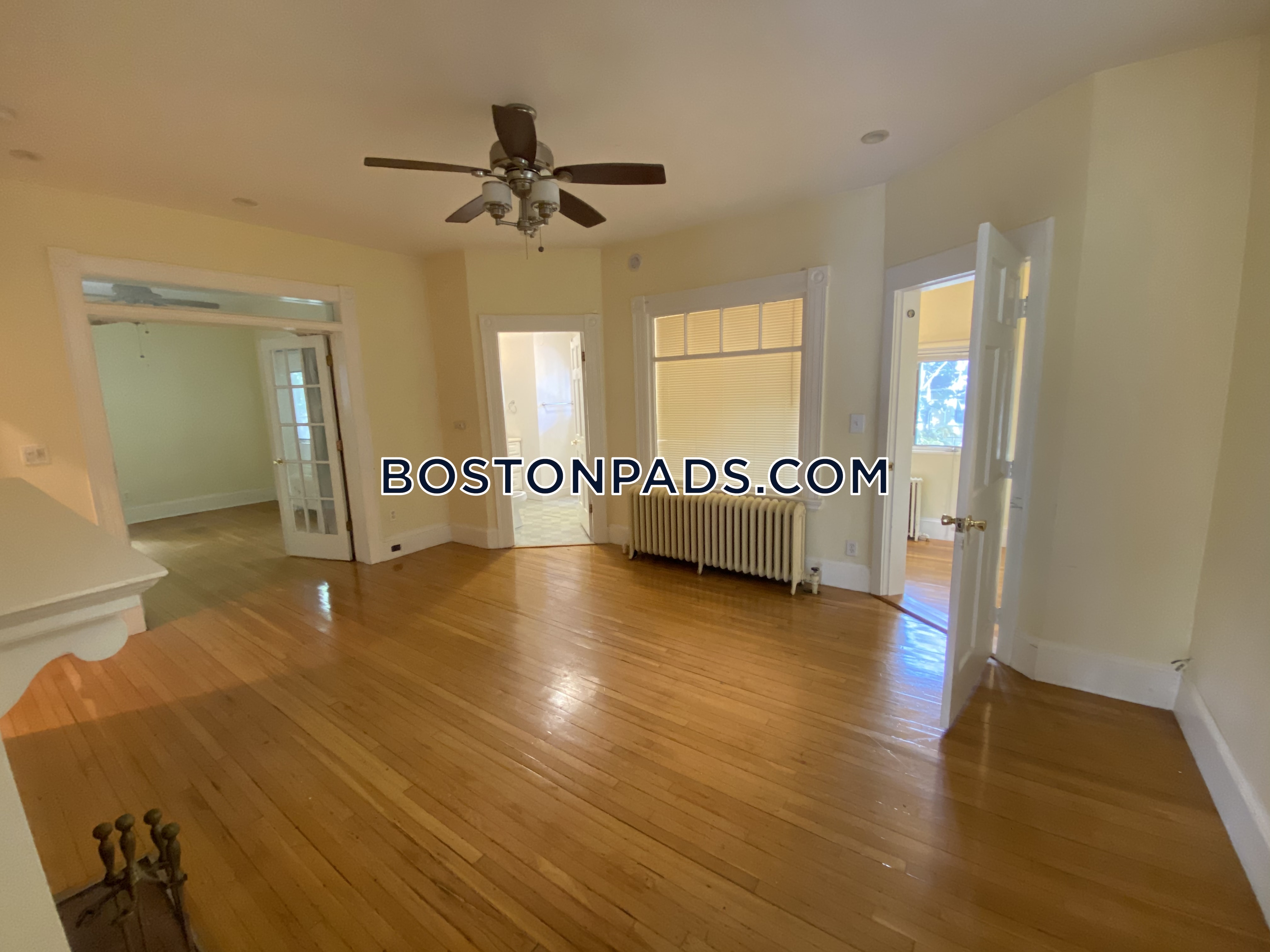 62 Ridgemont St, Allston