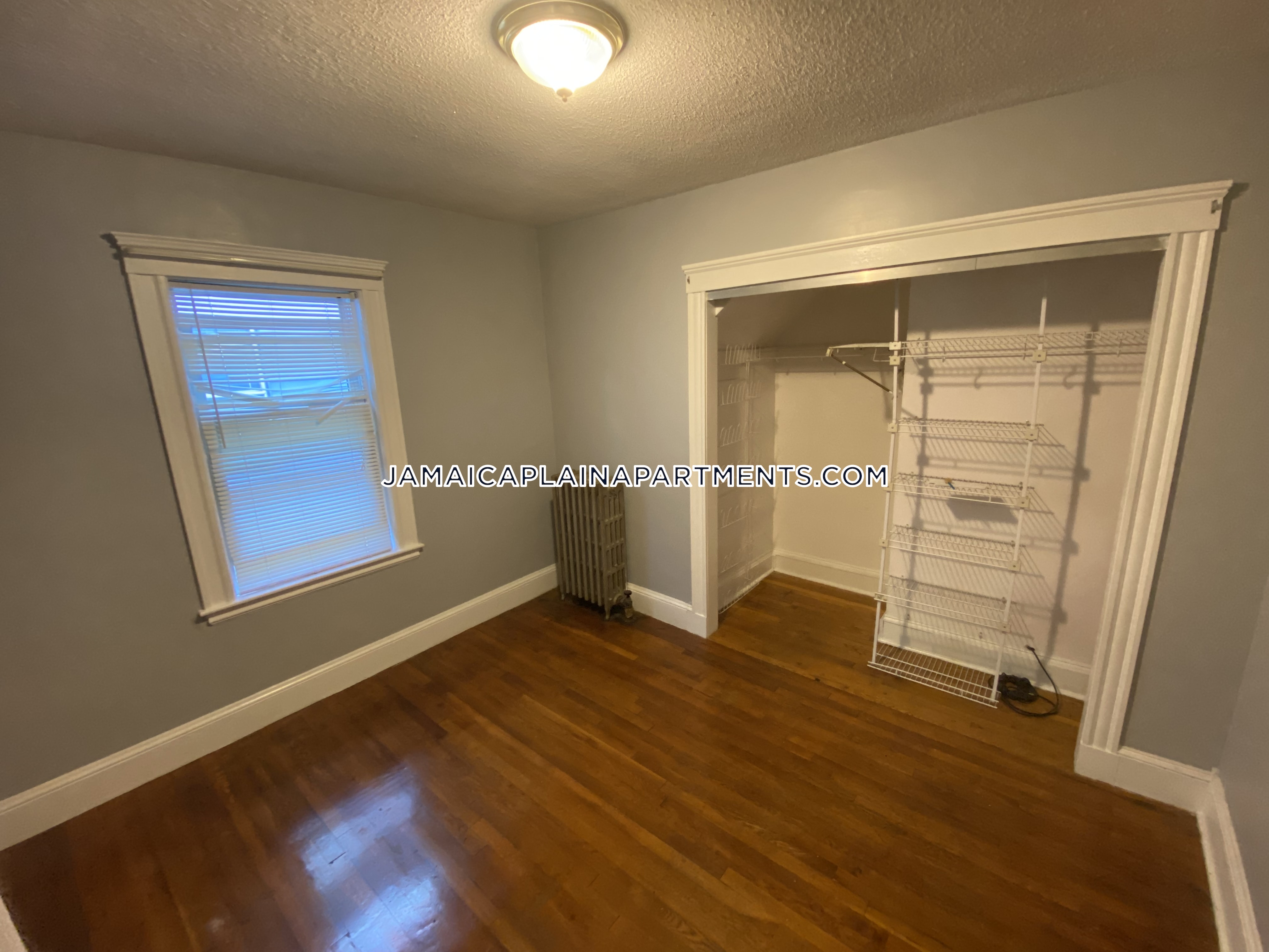 42 Day St, Jamaica Plain