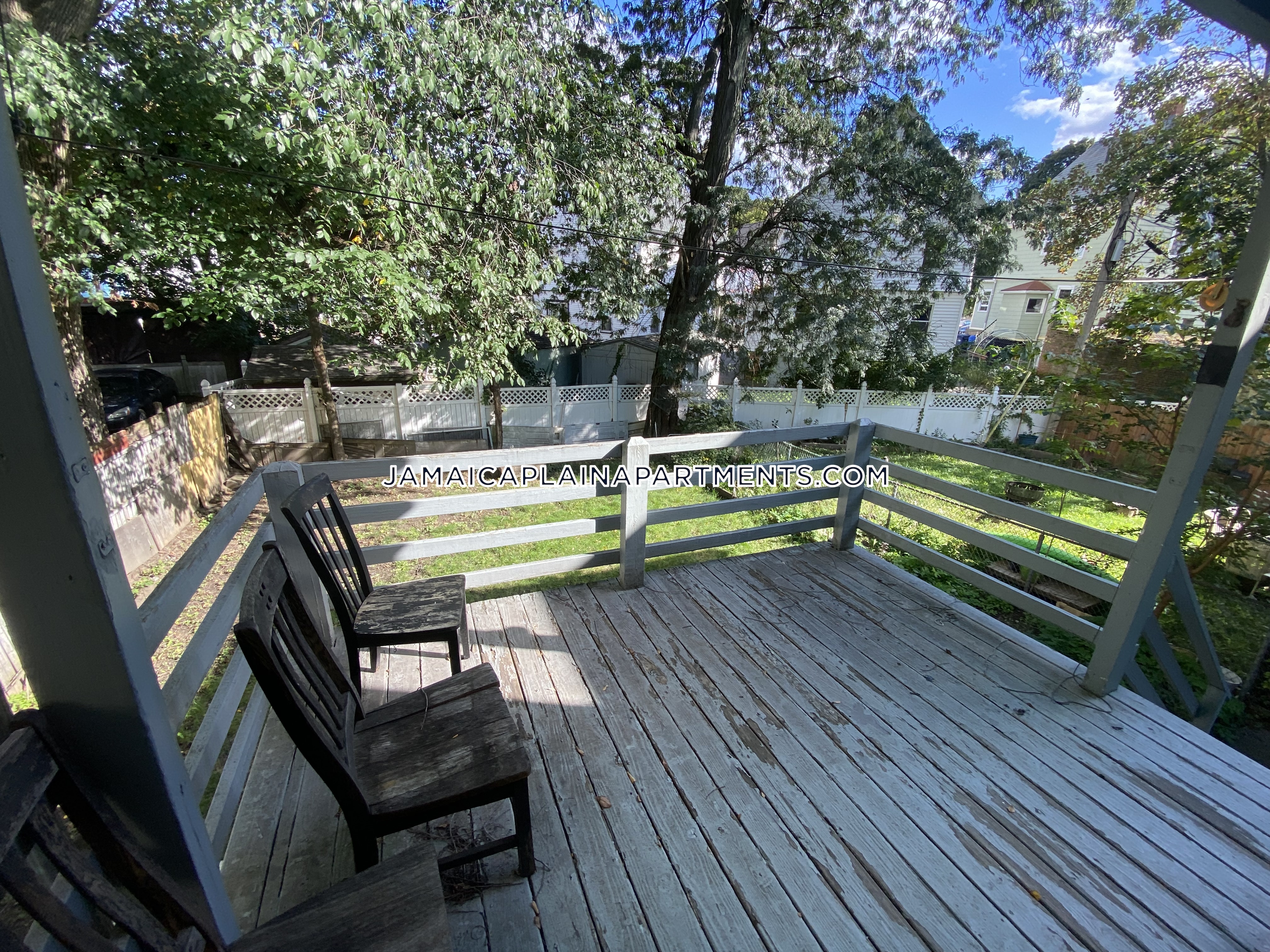 42 Day St, Jamaica Plain