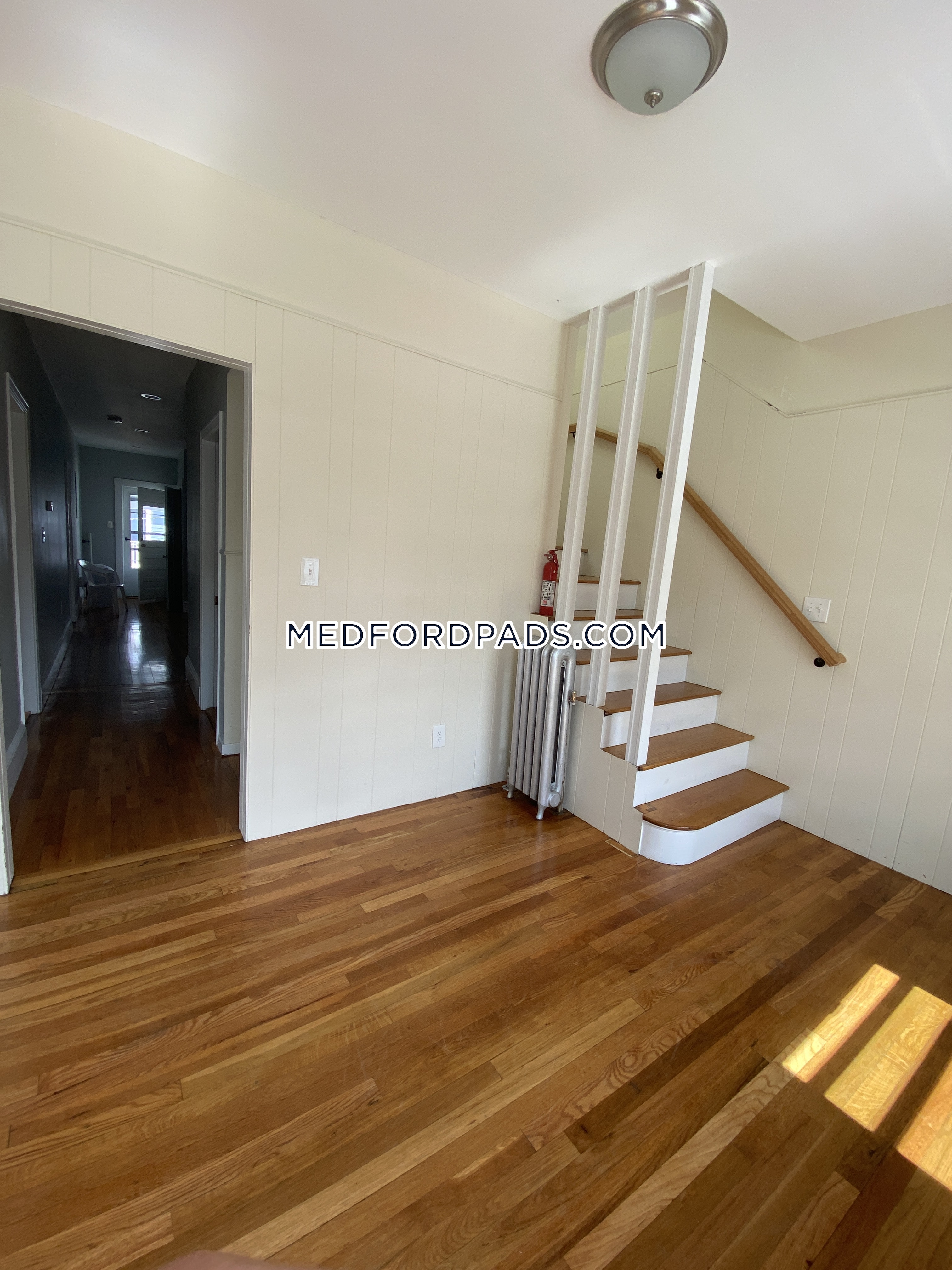 23 Berwick Rd, Tufts University