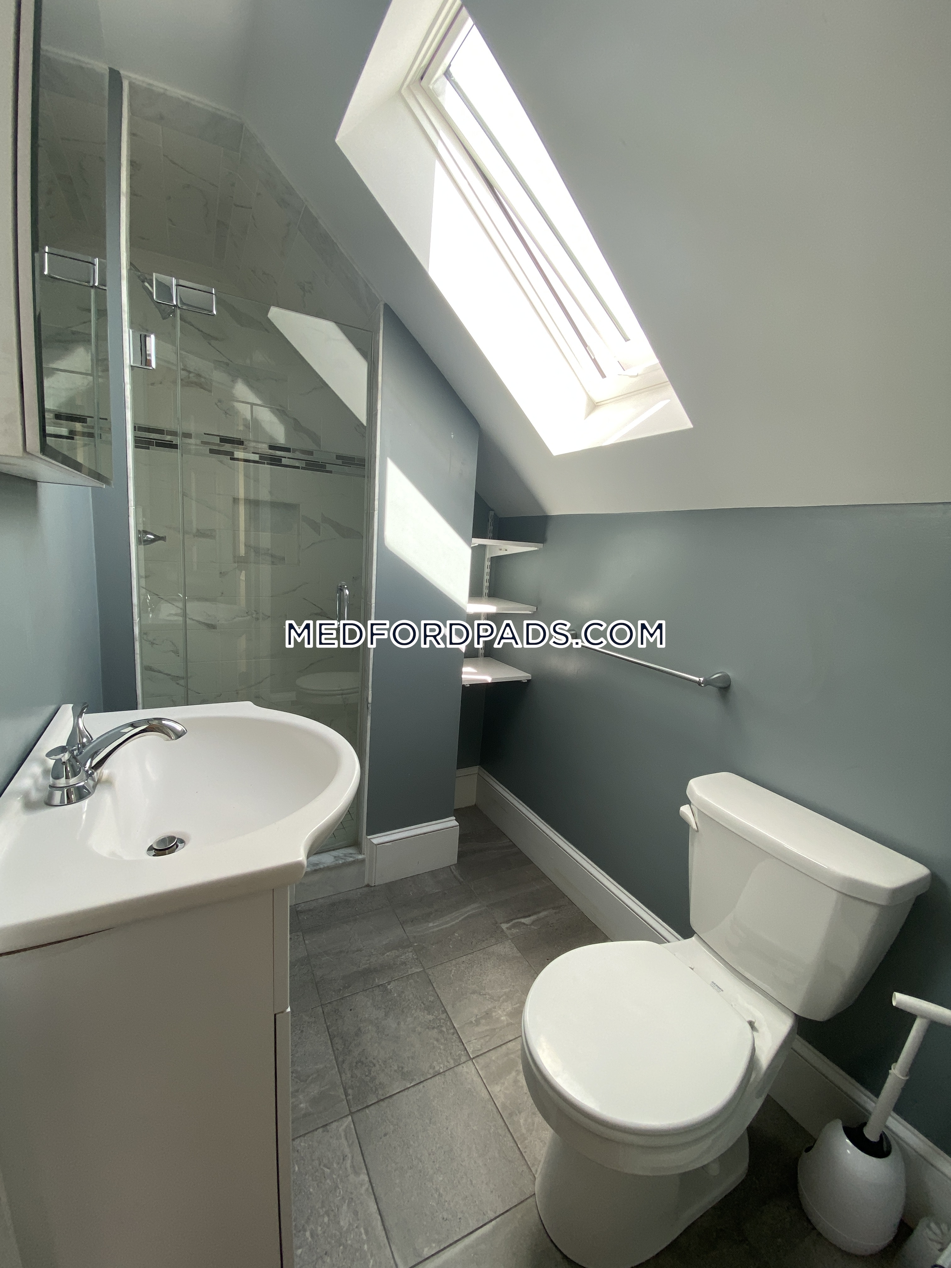 23 Berwick Rd, Tufts University