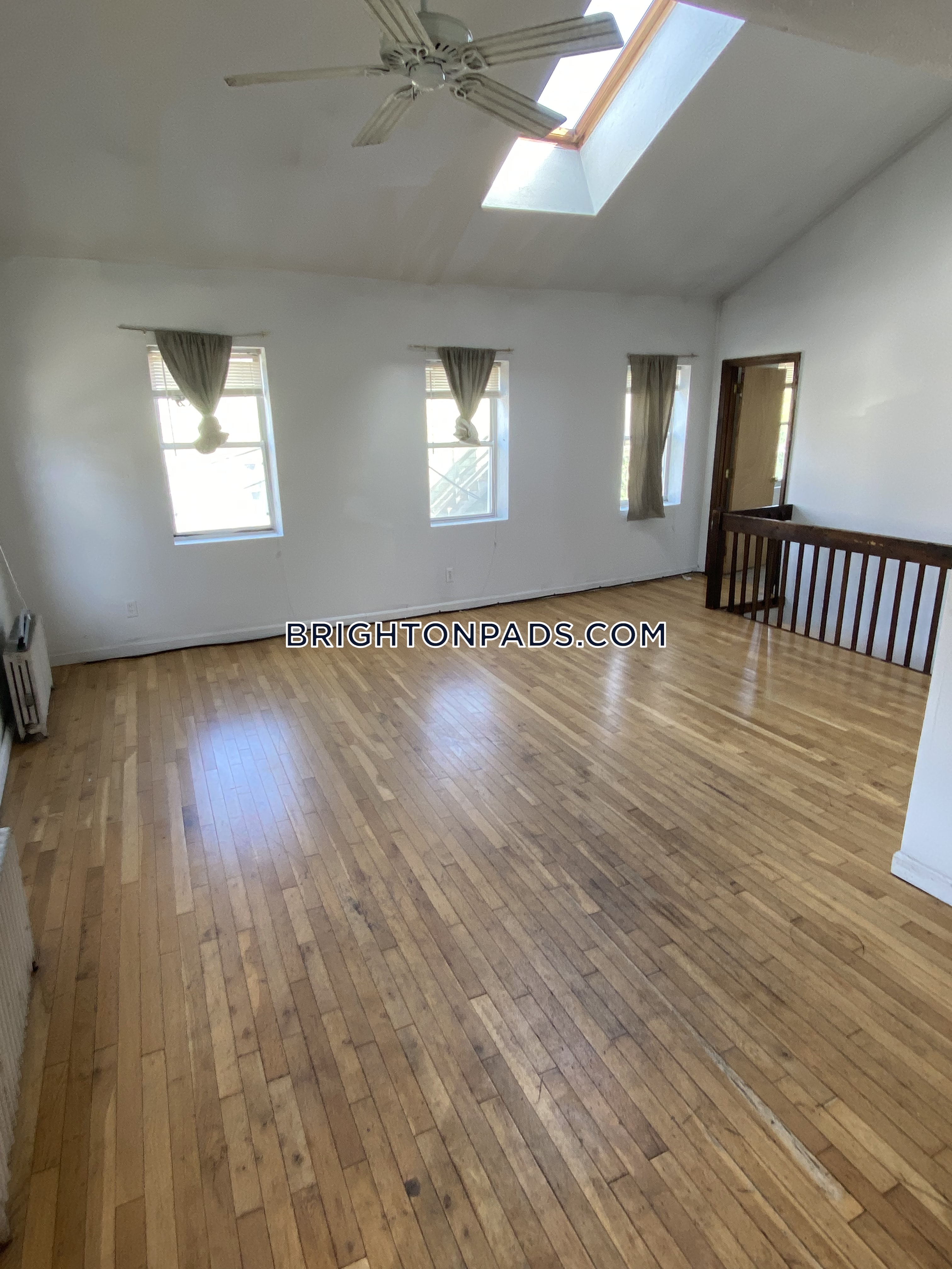 6 Shepard St, Brighton