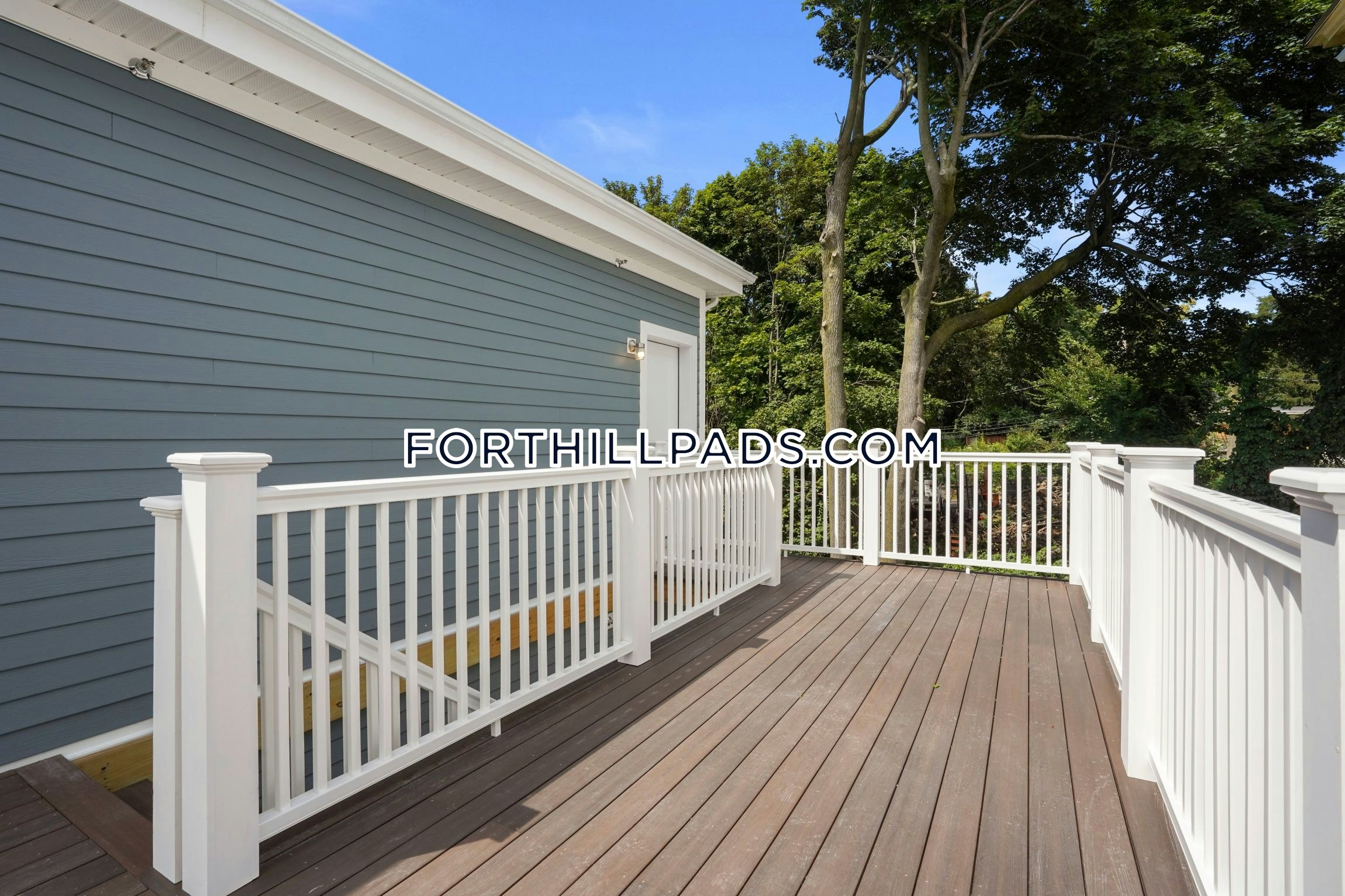 137 Thornton St, Roxbury